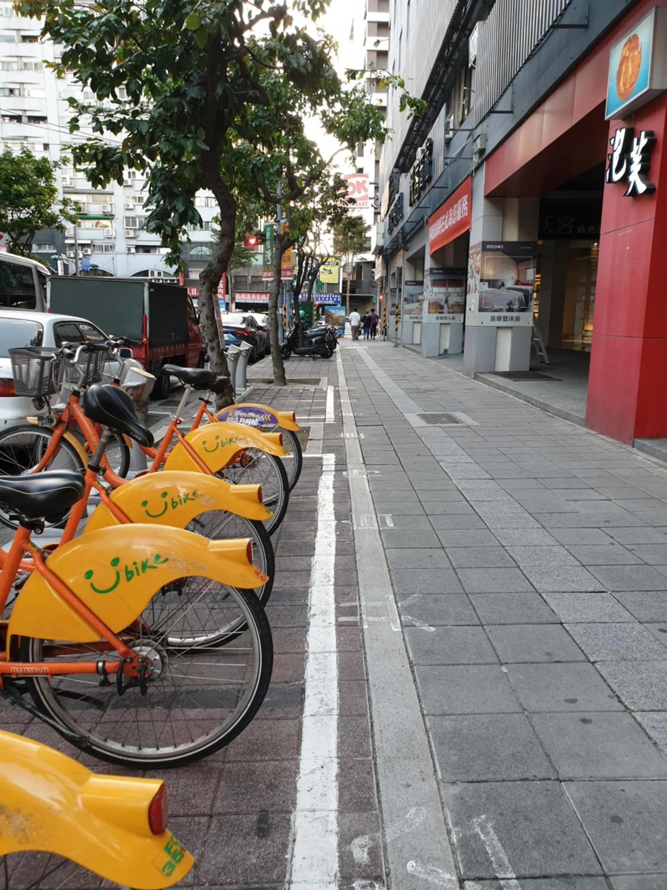 Facade/entrance in Walker Hotel - Sanchong