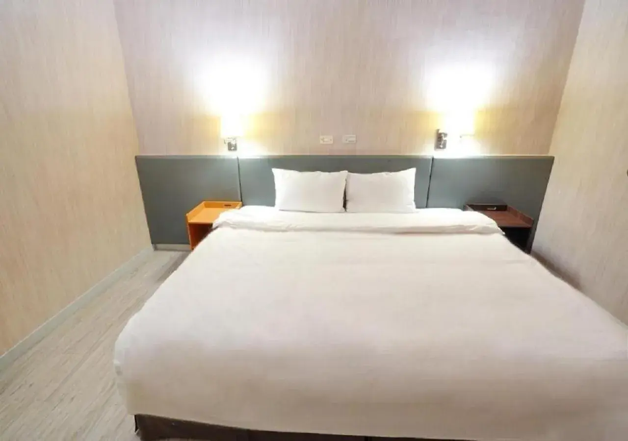 Bedroom, Bed in Walker Hotel - Sanchong Bedroom, Bed in Walker Hotel - Sanchong