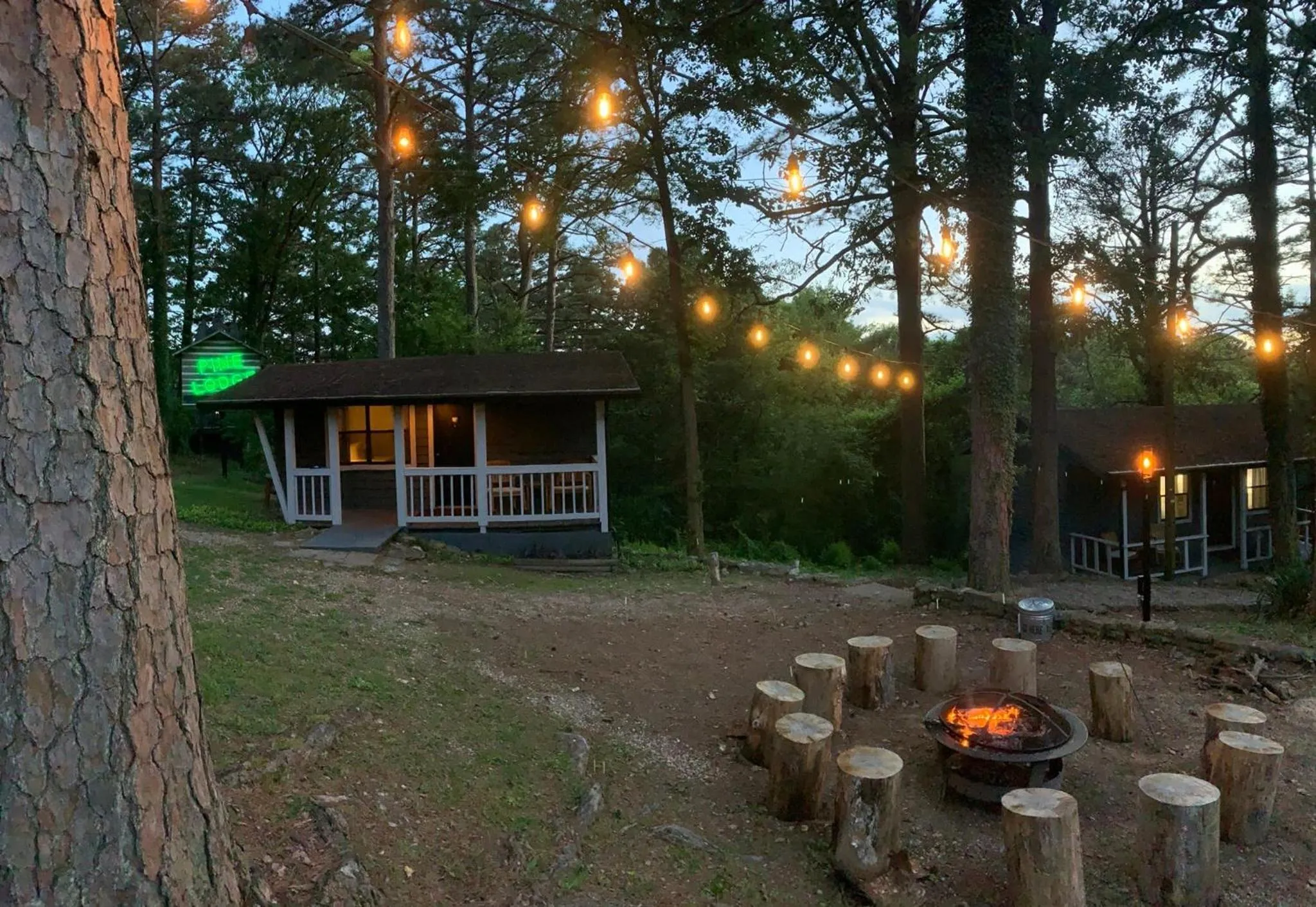 Loblolly Pines Adventure Cabin 2 King