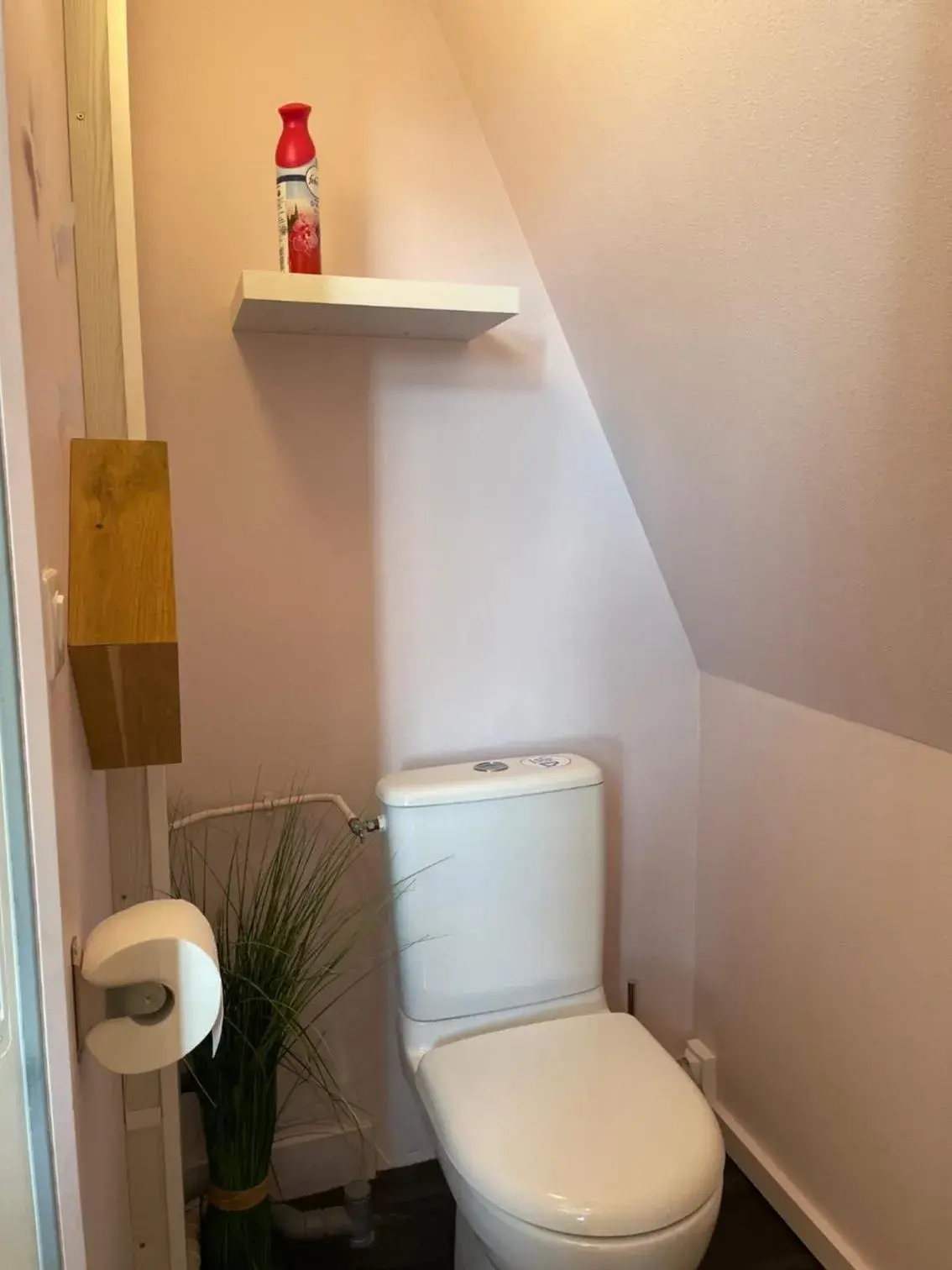 Small Double Room - single occupancy in Maunoury Citybreak Small Double Room - single occupancy in Maunoury Citybreak