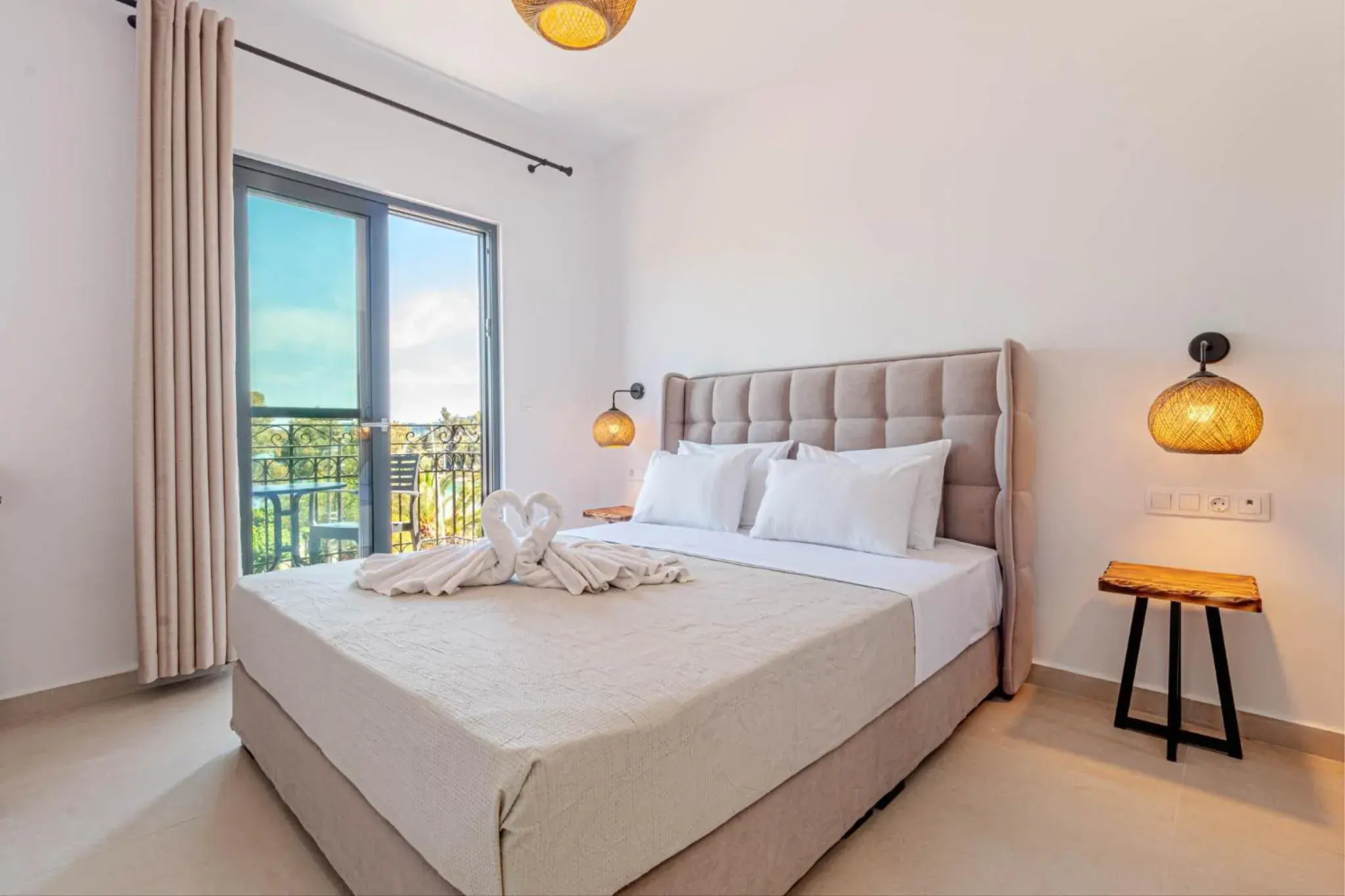 Deluxe Double Room with Balcony and Sea View in Ionian Arches Deluxe Double Room with Balcony and Sea View in Ionian Arches