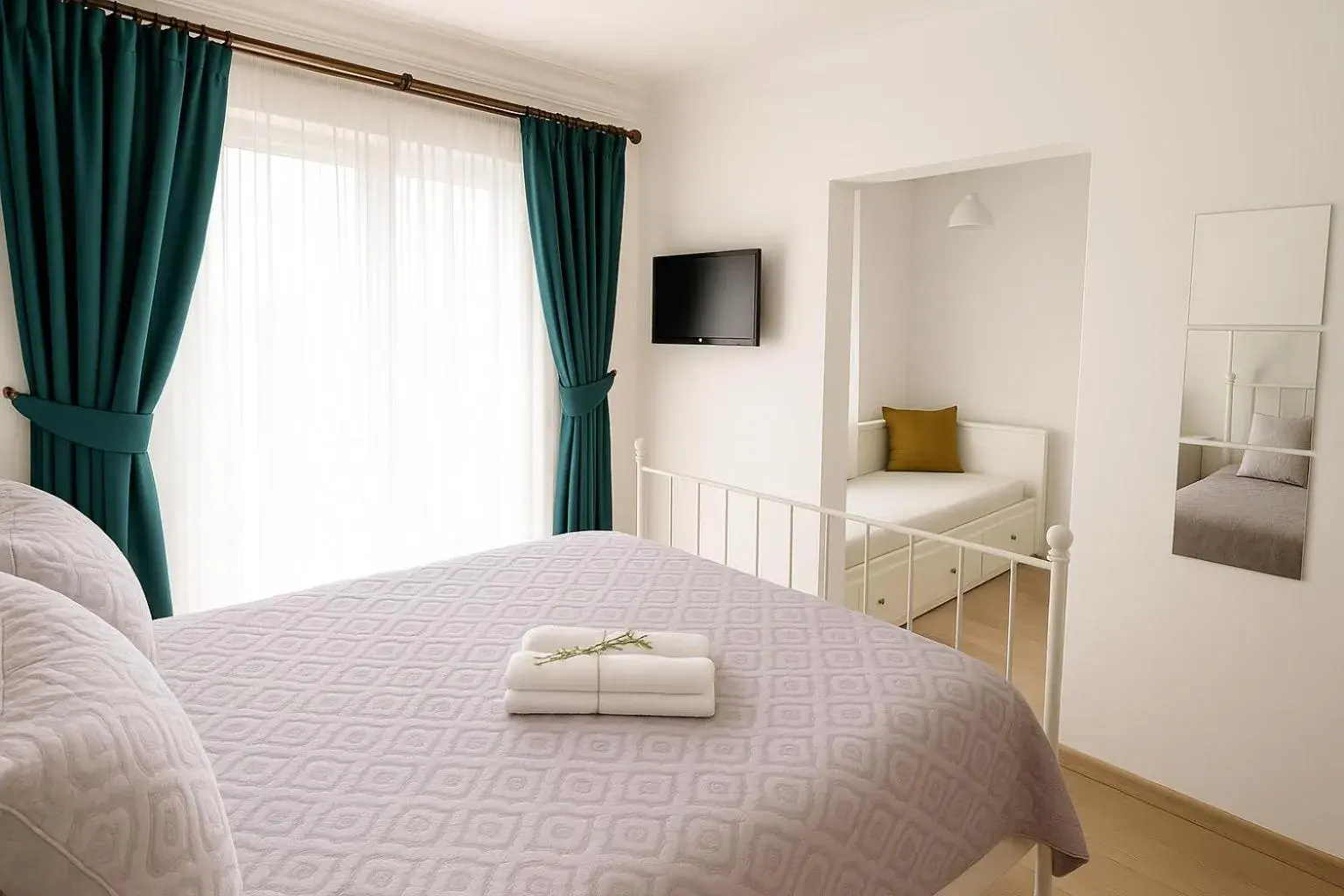 Deluxe Double Room in Alayaz Hotel Deluxe Double Room in Alayaz Hotel