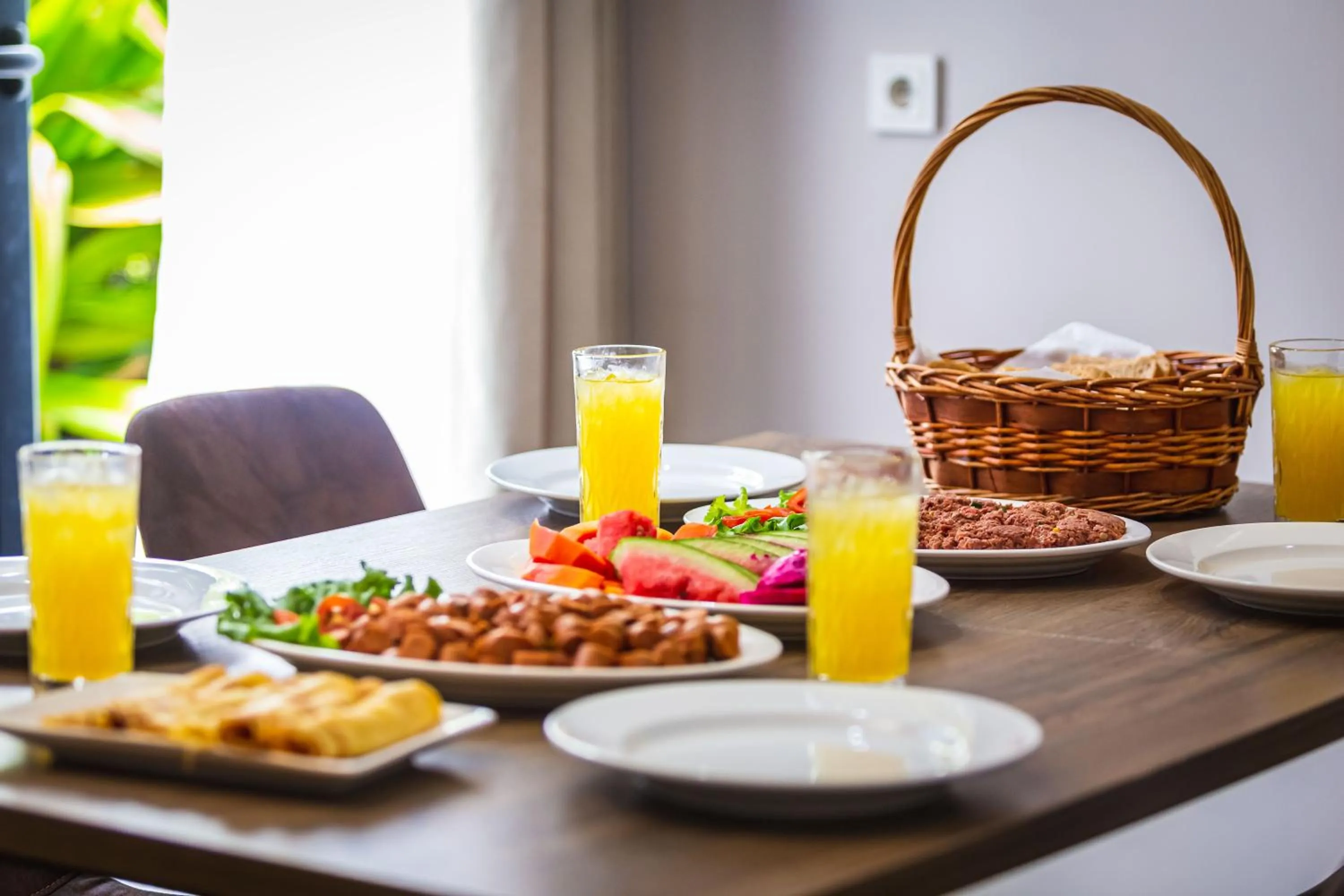 Bronbella Villa Residence