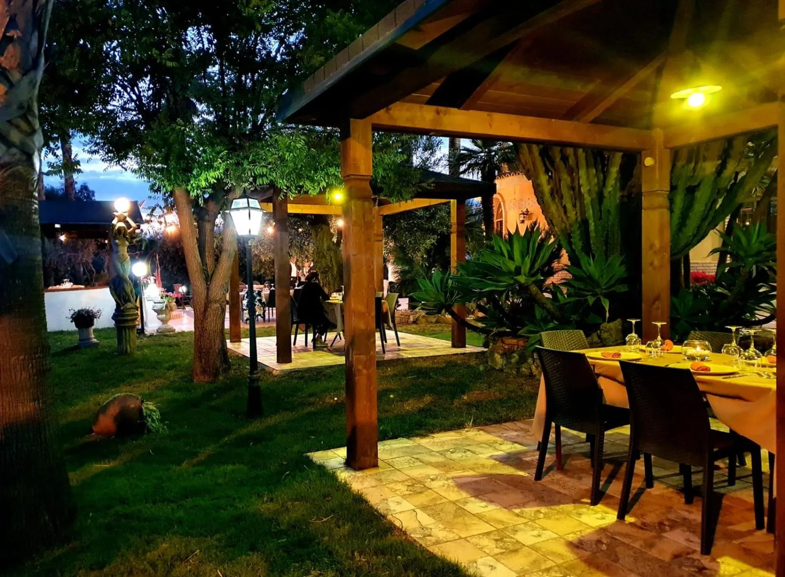 Garden in Hotel Ristorante L'Orizzonte