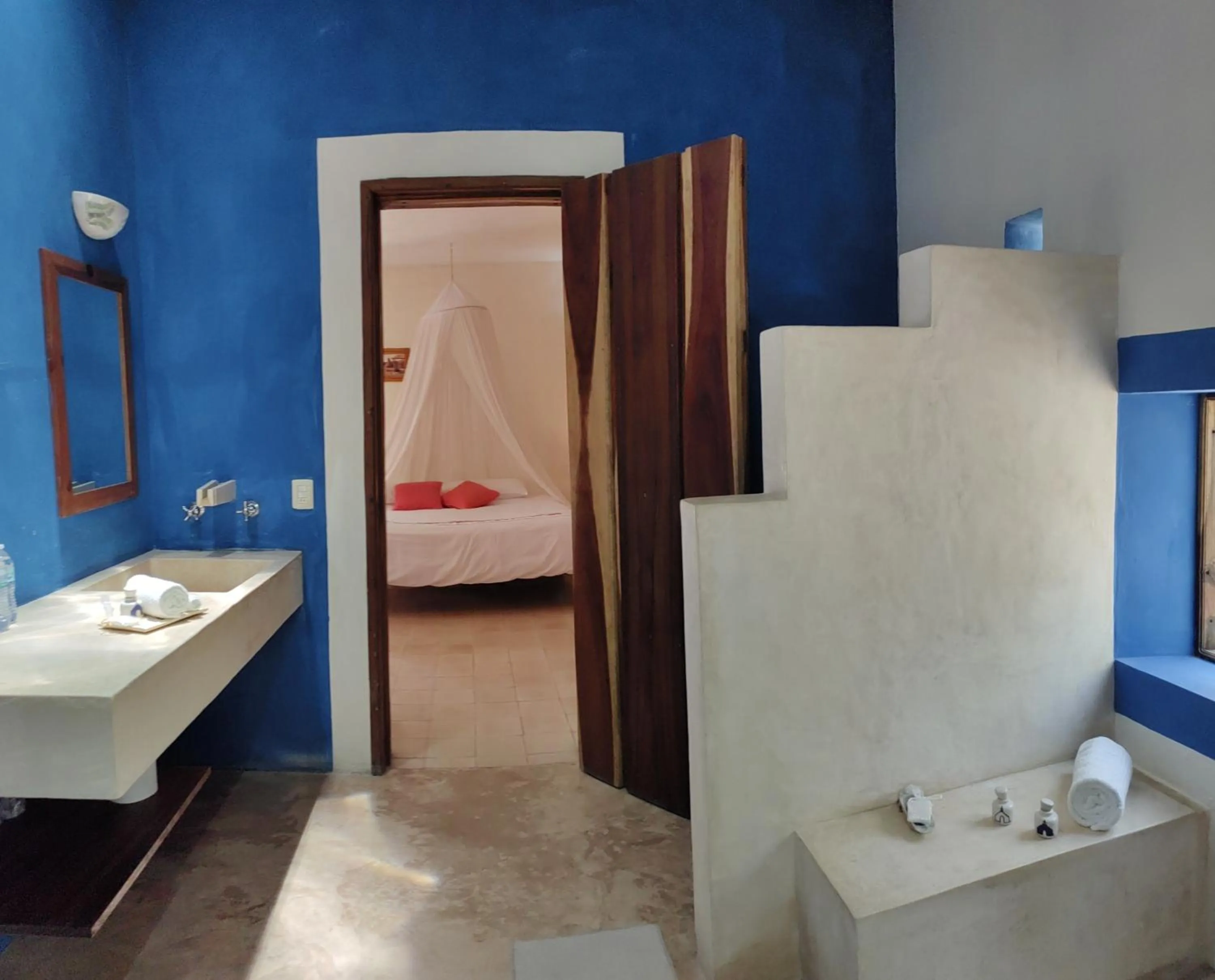 Bathroom, Bed in Hacienda San Francisco Tzacalha