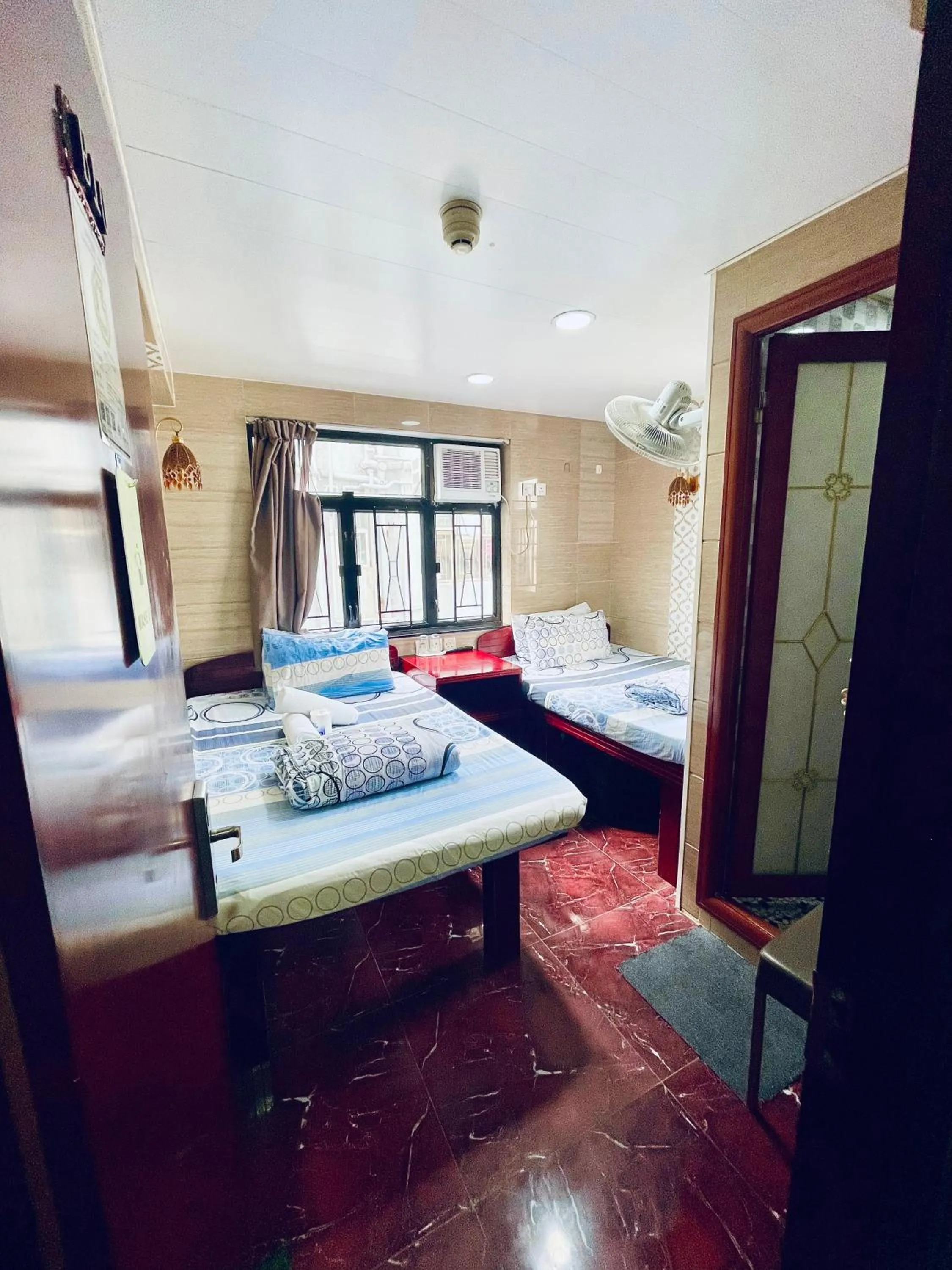 Bed in Kyoto Guest House (15/F)