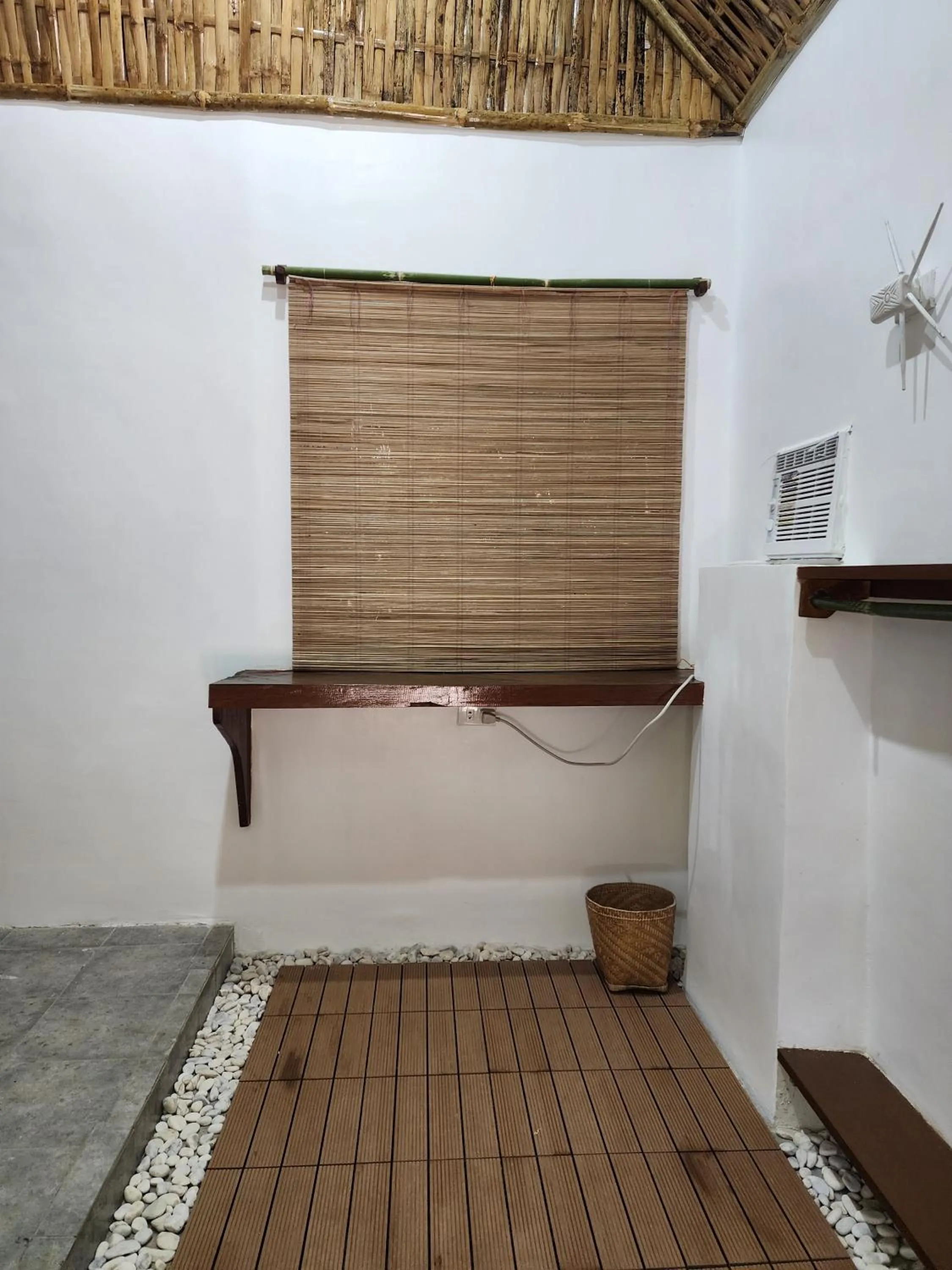 Cocovana Beach Resort