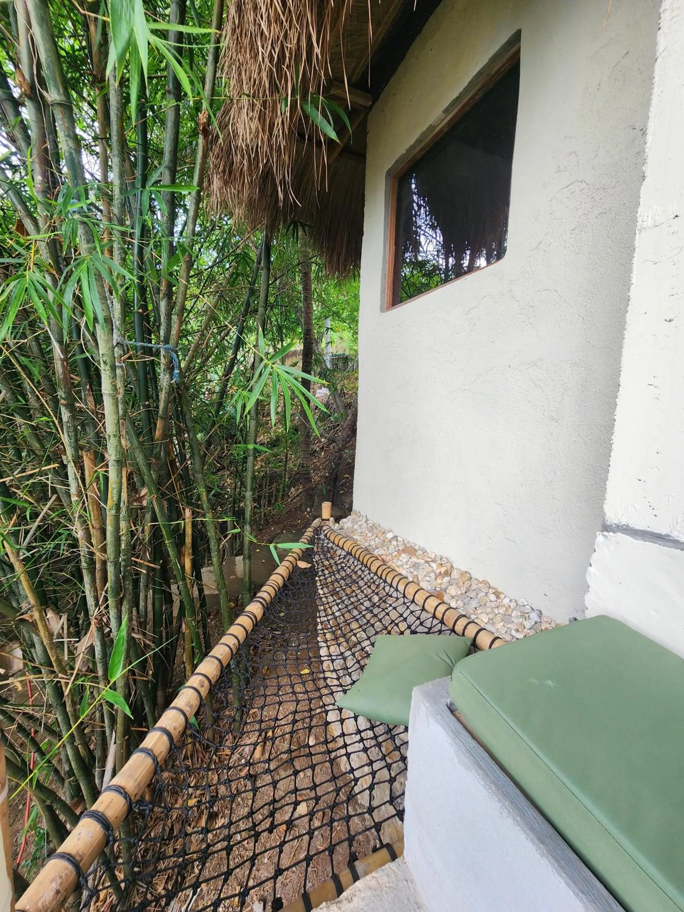 Cocovana Beach Resort