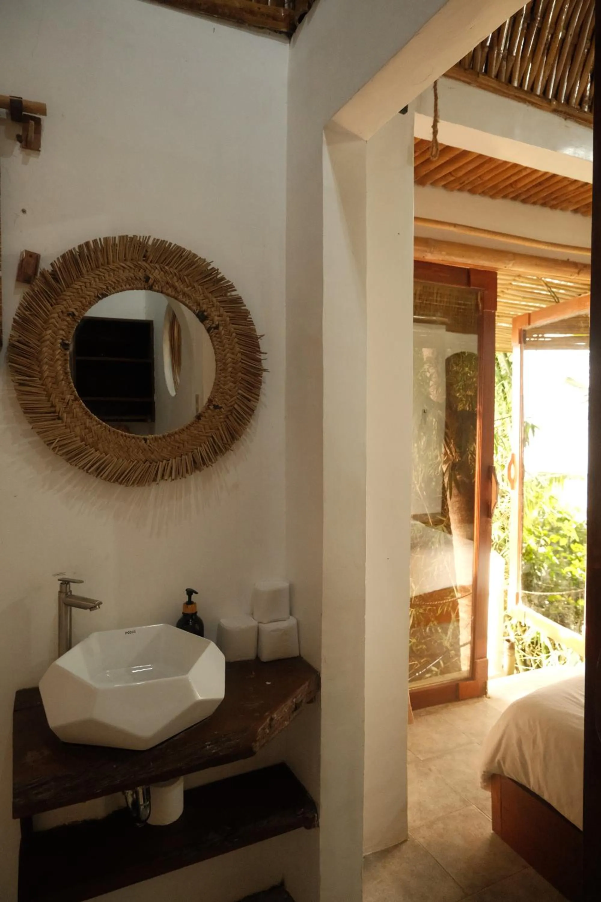 Cocovana Beach Resort