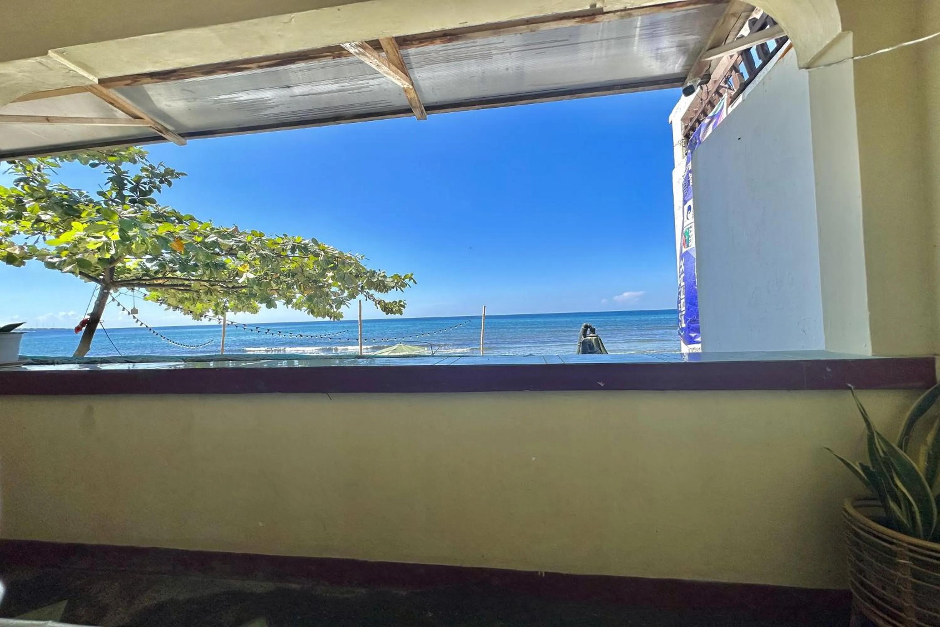 Balcony/Terrace in Monaliza Surf Resort La Union