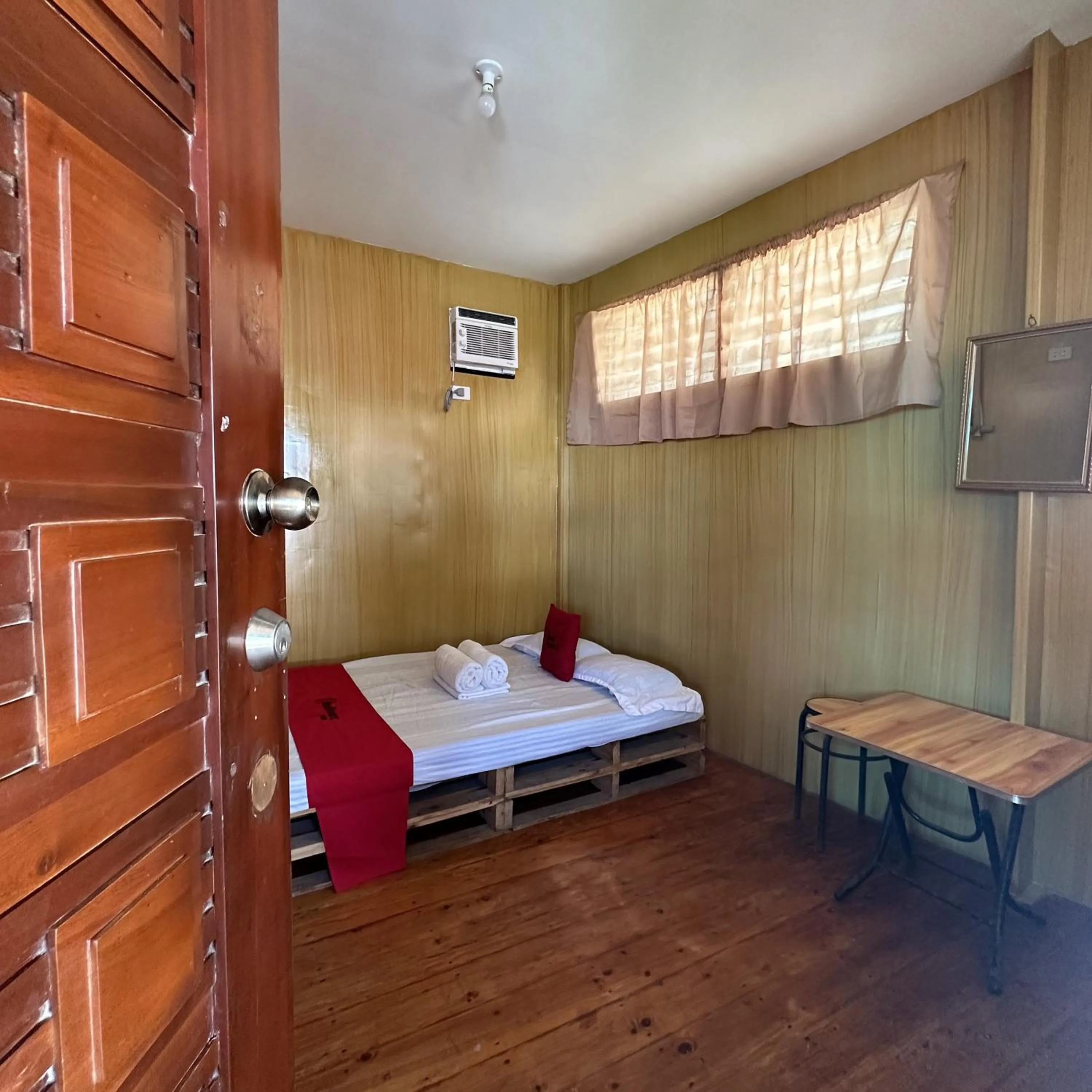 Bed in Monaliza Surf Resort La Union