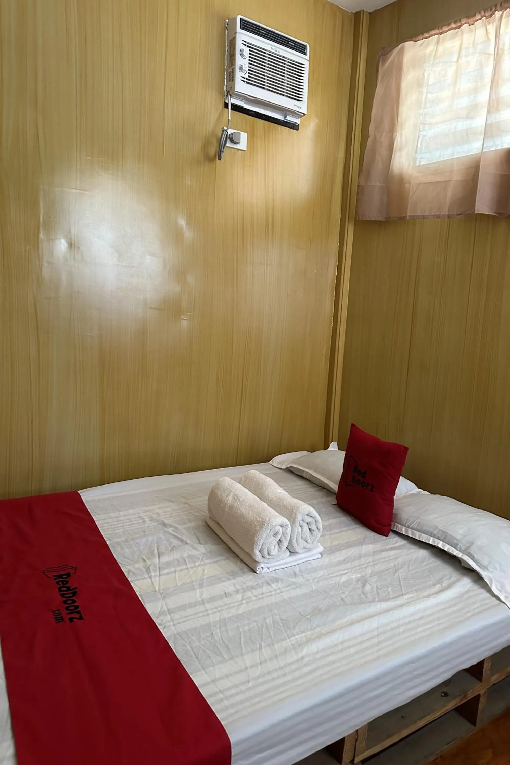 Bed in Monaliza Surf Resort La Union