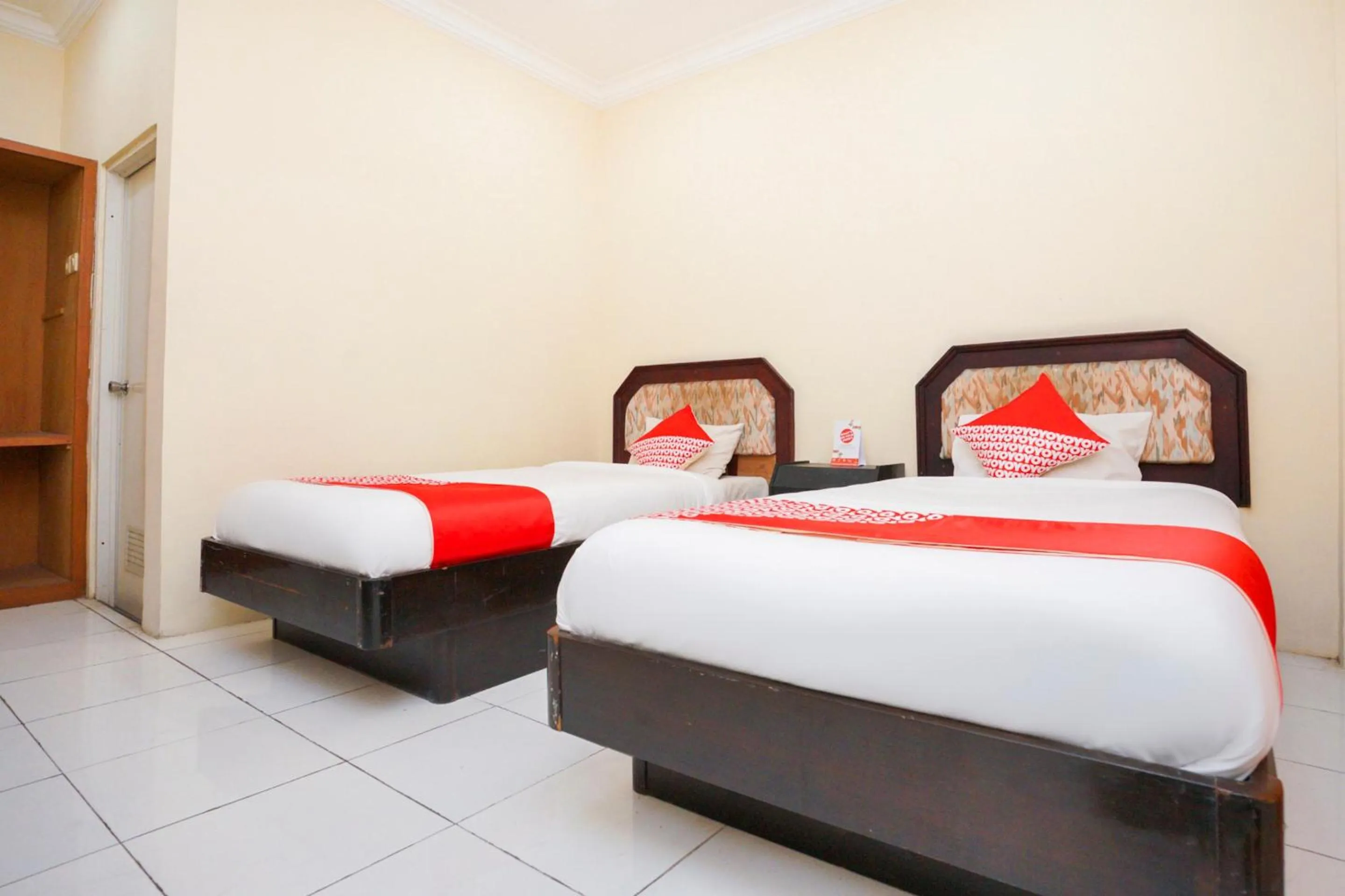 Bedroom in OYO 2003 Female Guest House