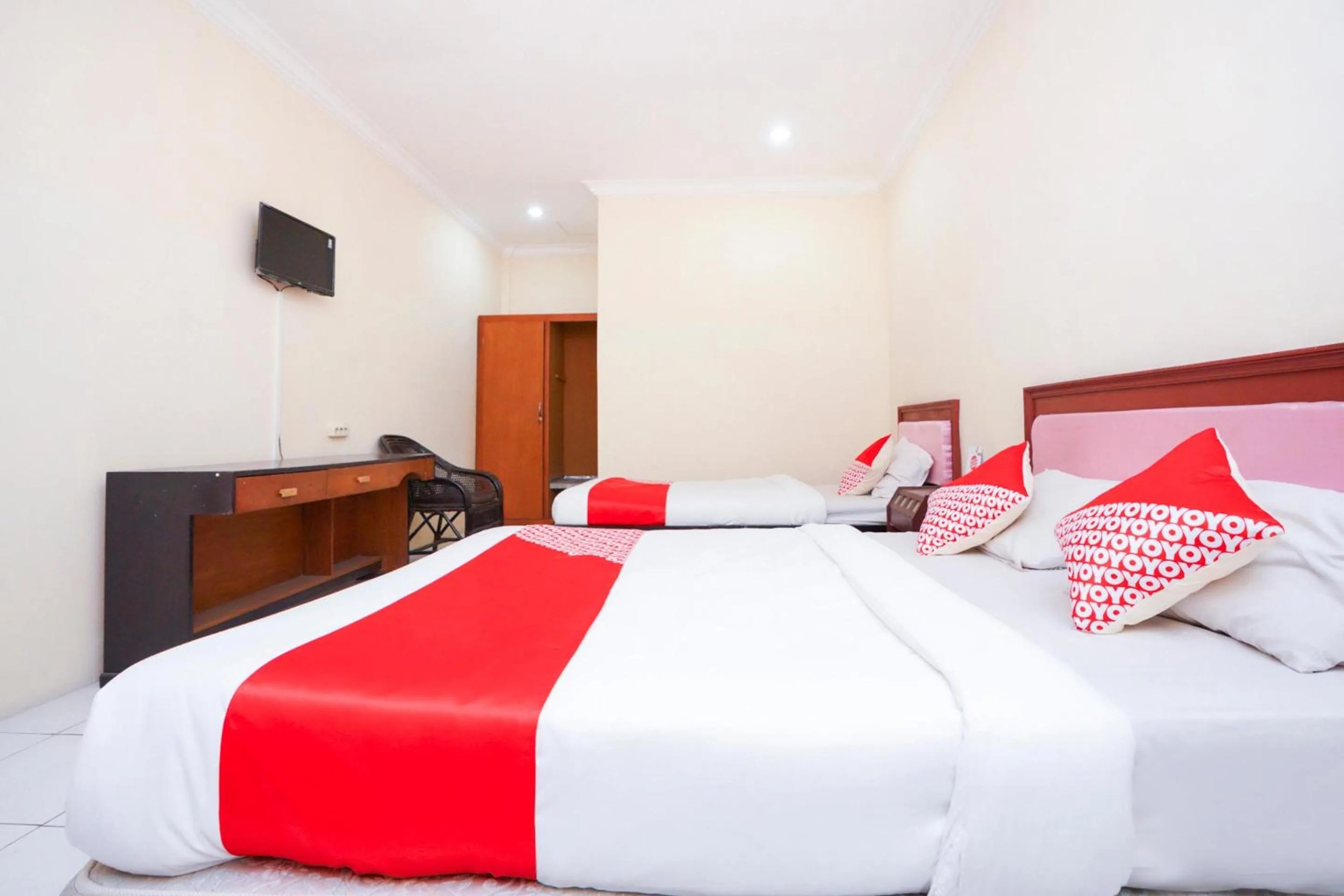 Bedroom in OYO 2003 Female Guest House