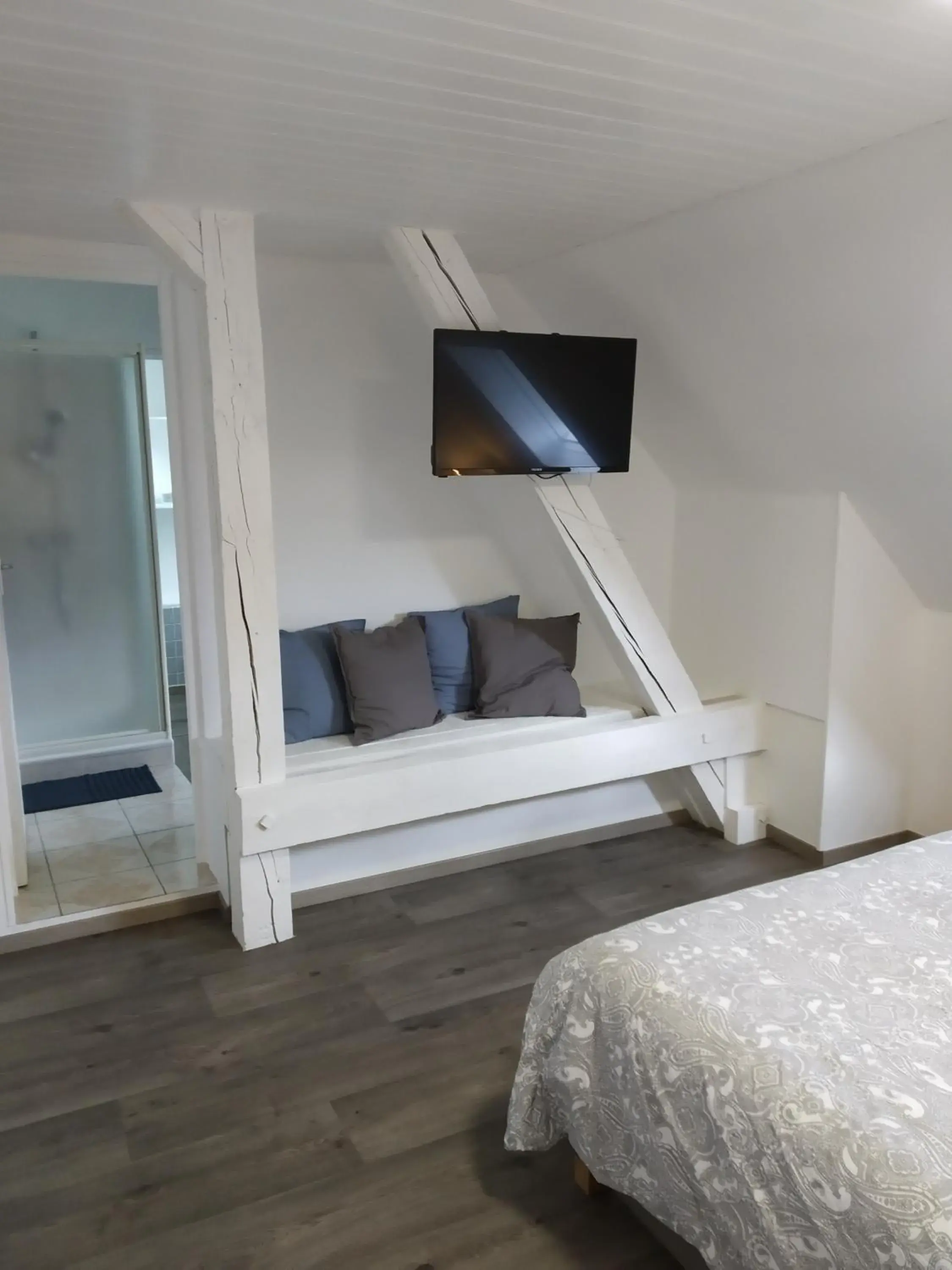 Double Room in RESTAURANT hébergement "Relais de la poste" Double Room in RESTAURANT hébergement "Relais de la poste"