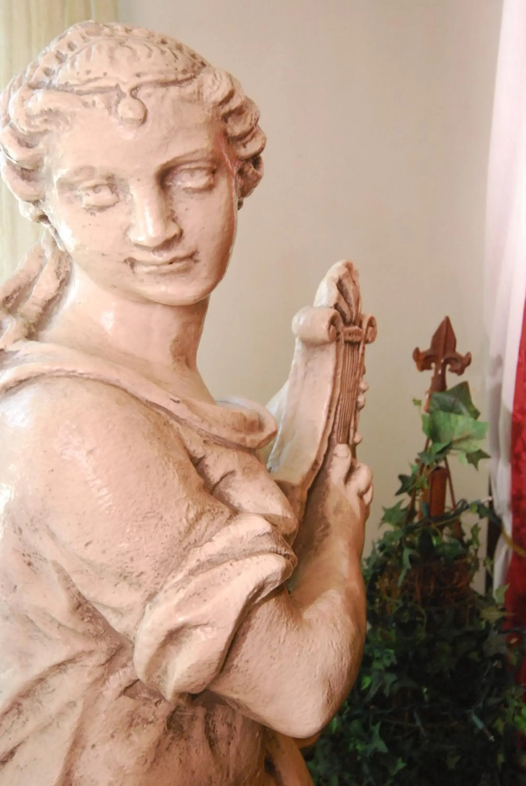 Property building in Queen Anne Property building in Queen Anne