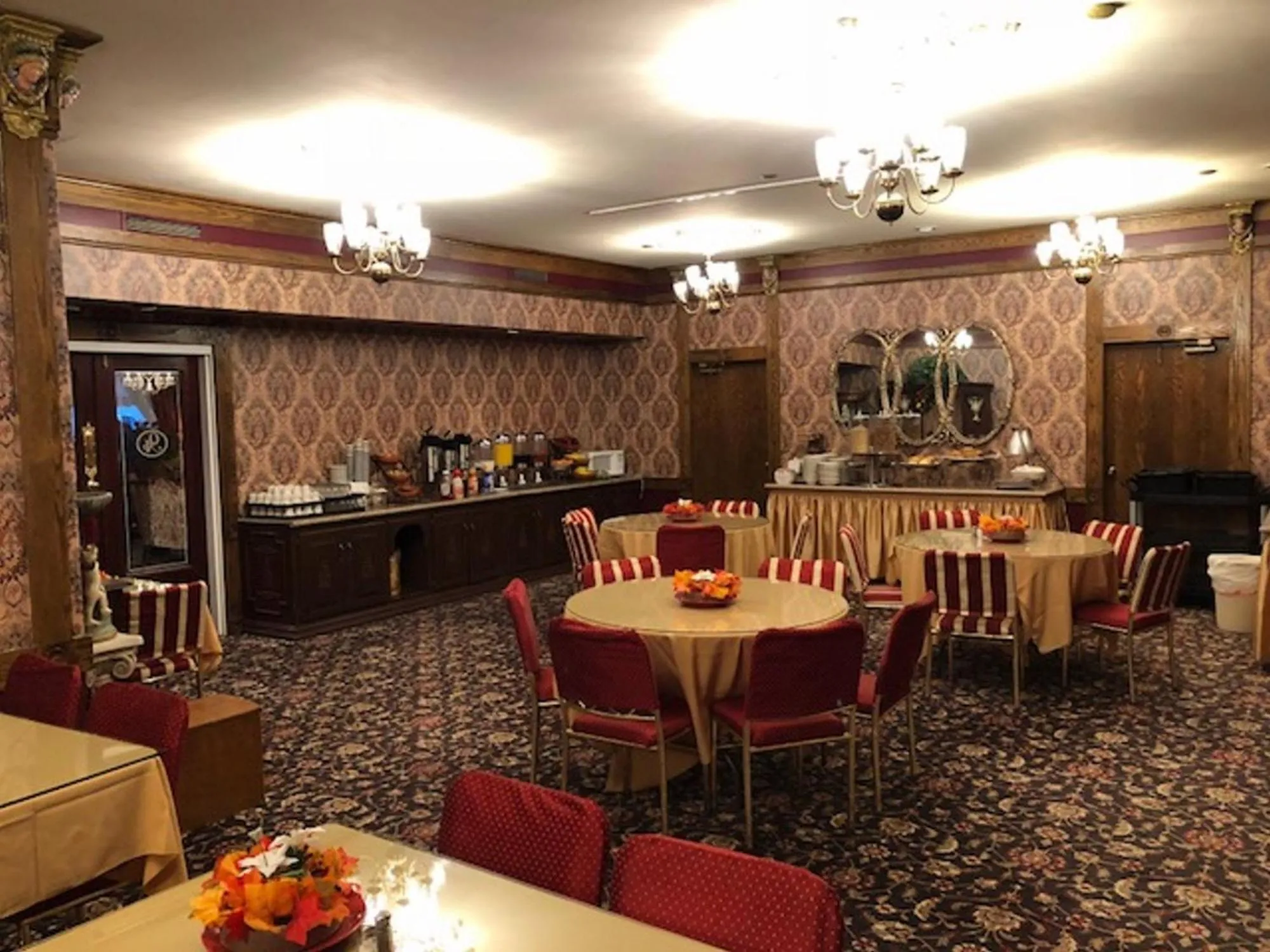 American breakfast in Queen Anne