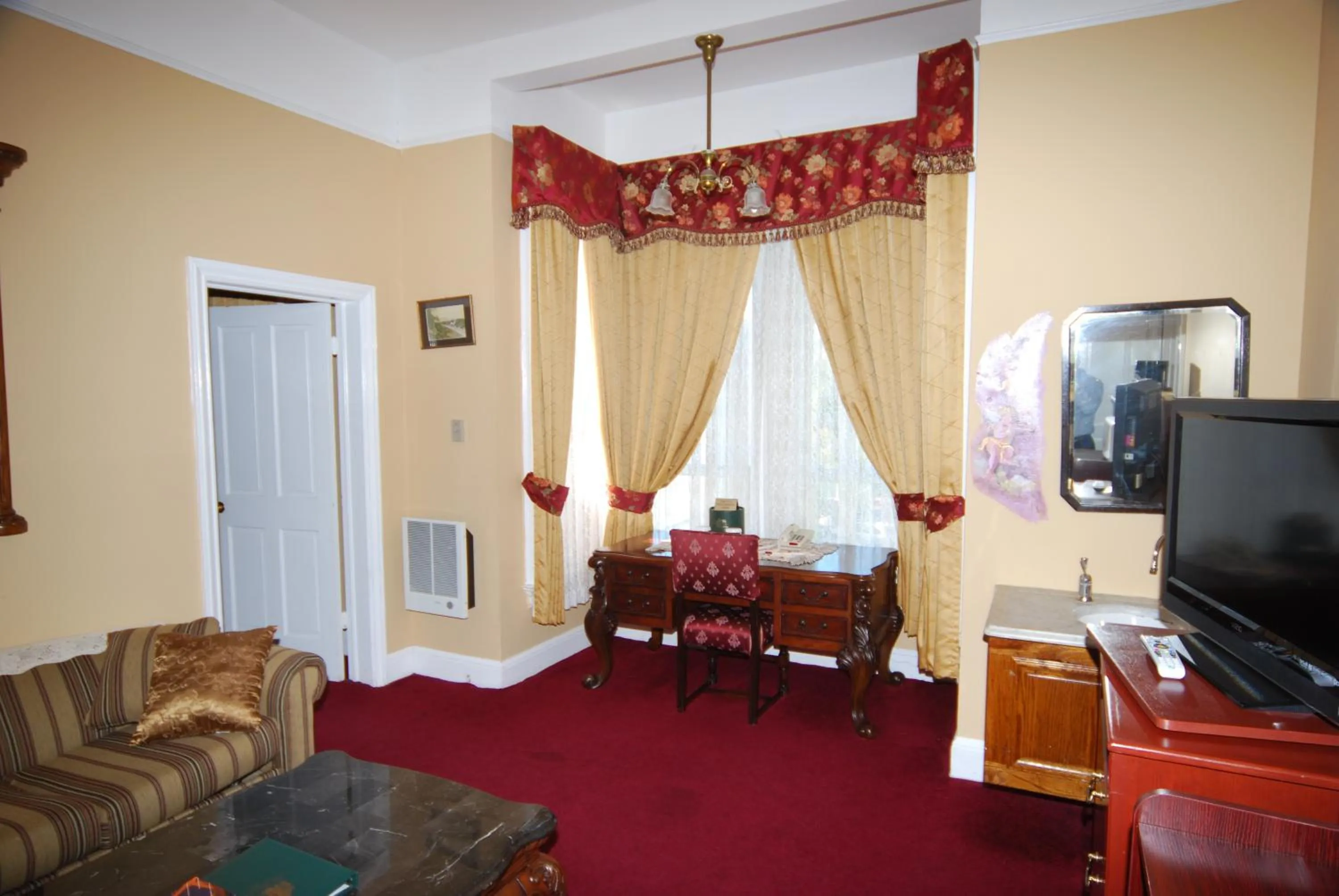 Seating area in Queen Anne