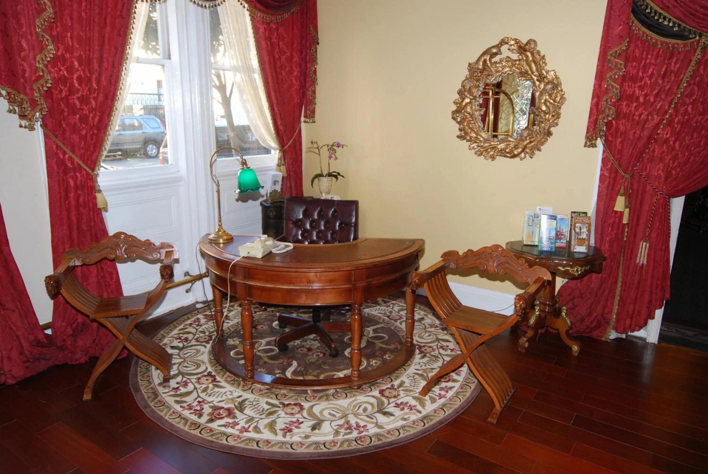 Lobby or reception in Queen Anne