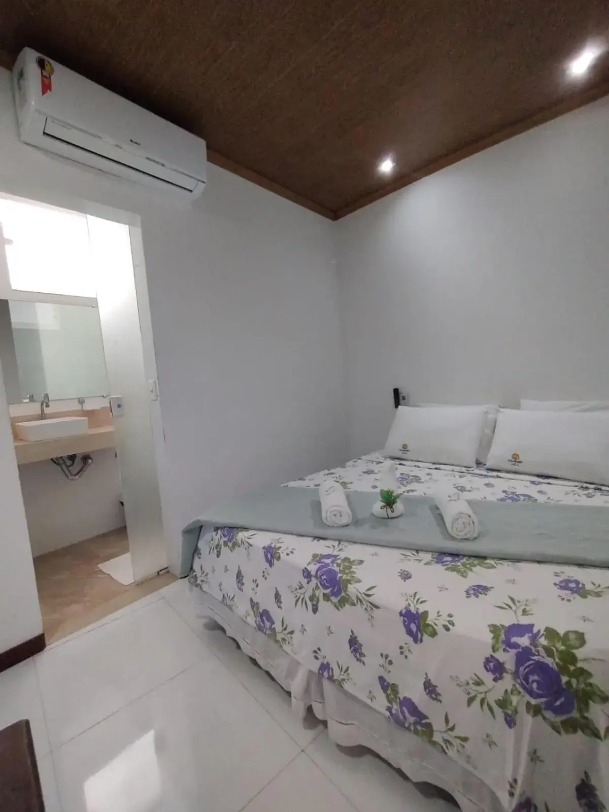 Queen Suite in Pousada Camburi Star Queen Suite in Pousada Camburi Star