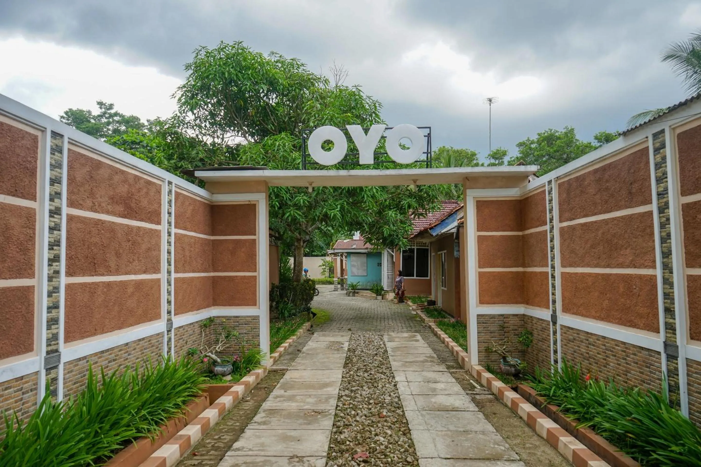 Facade/entrance in Hotel O Jatimas