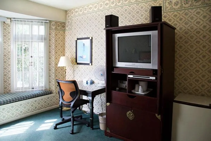 TV and multimedia in Marina Inn