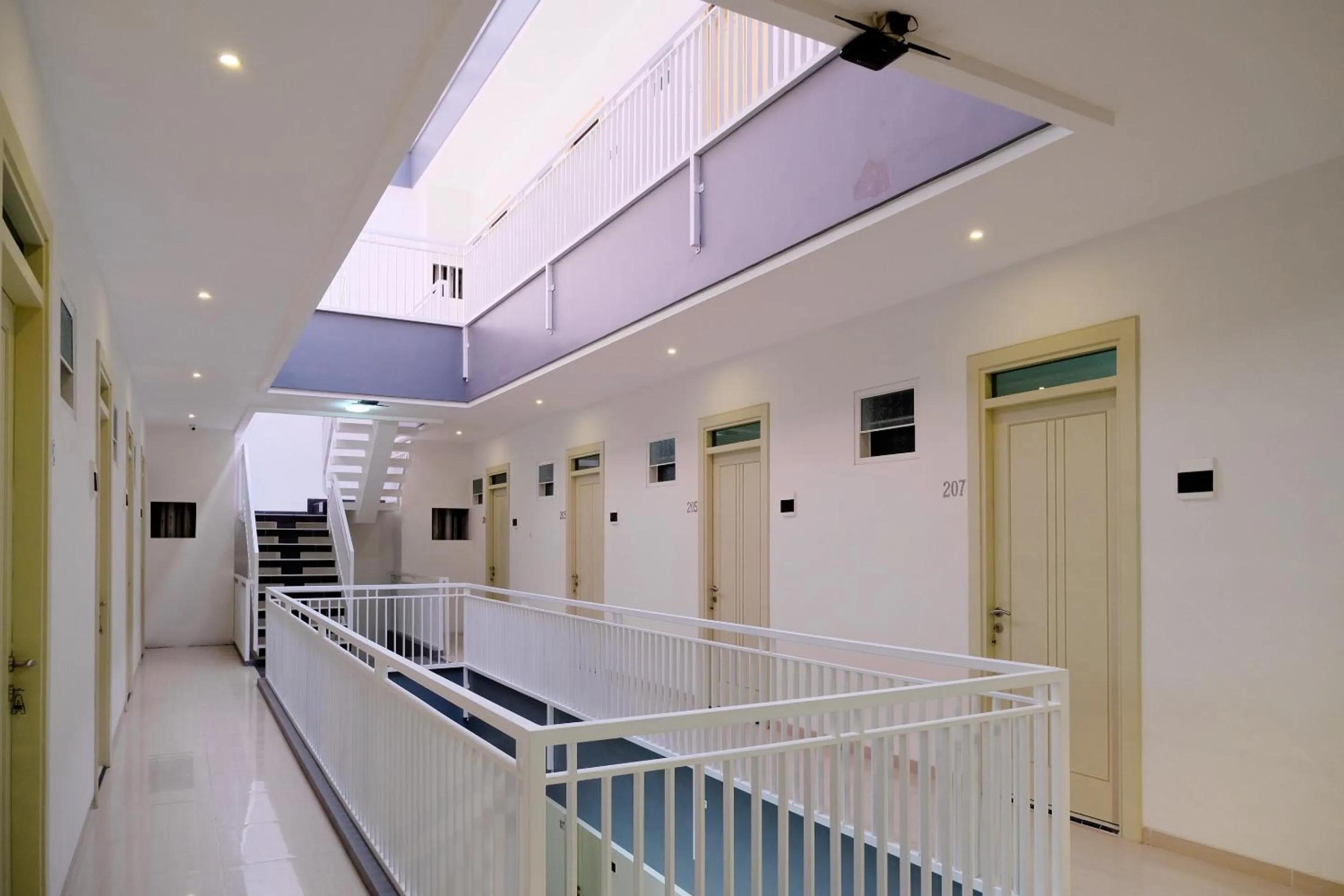 Lobby or reception in Hotel O Mata Air Near University of Gajayana Malang