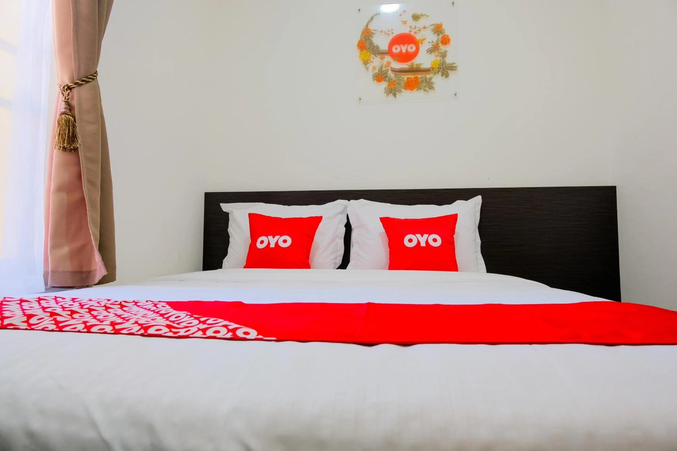Bedroom, Bed in Hotel O Mata Air Near University of Gajayana Malang