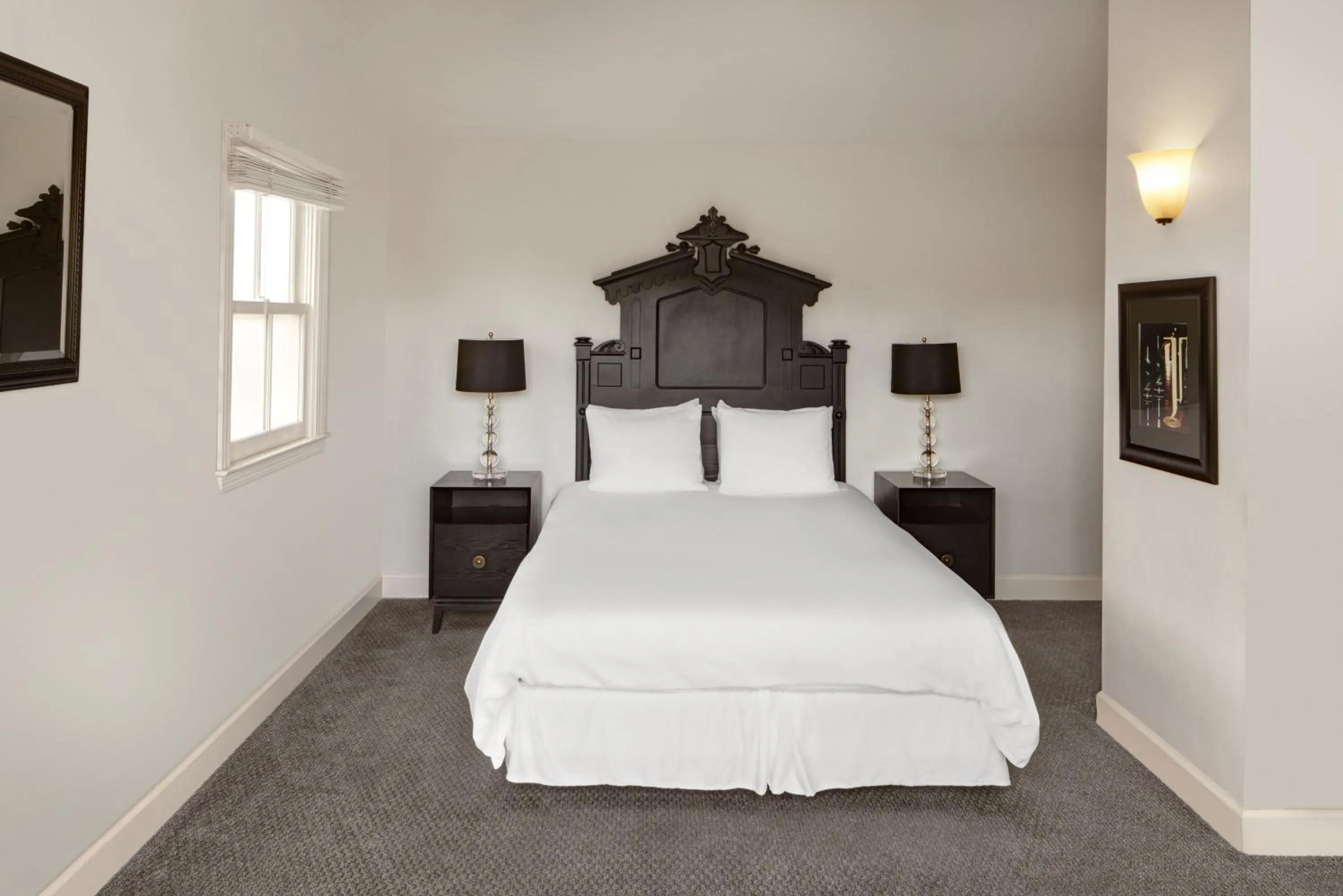 Bed in Mount View Hotel & Spa