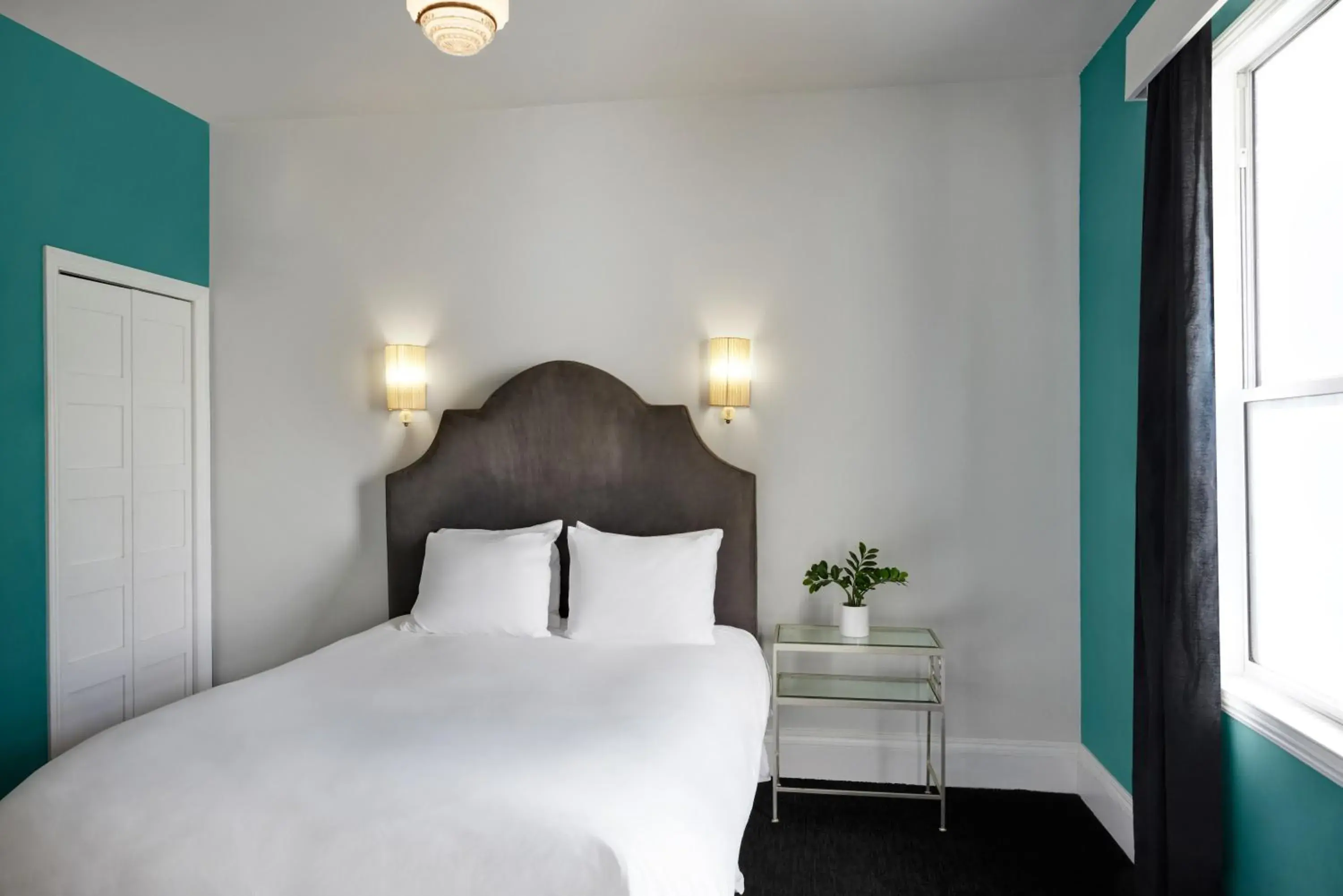 Bed in Mount View Hotel & Spa Bed in Mount View Hotel & Spa