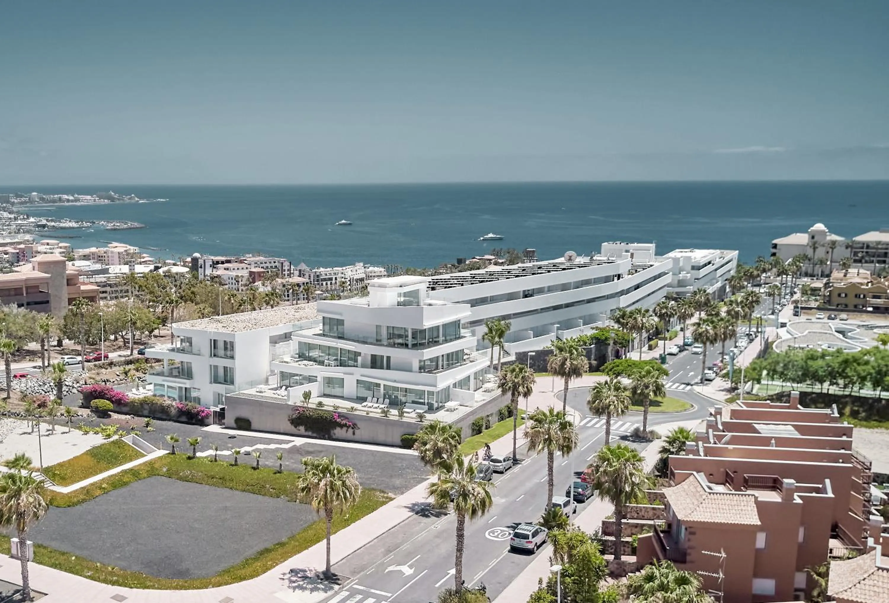 Property building in Hotel Baobab Suites