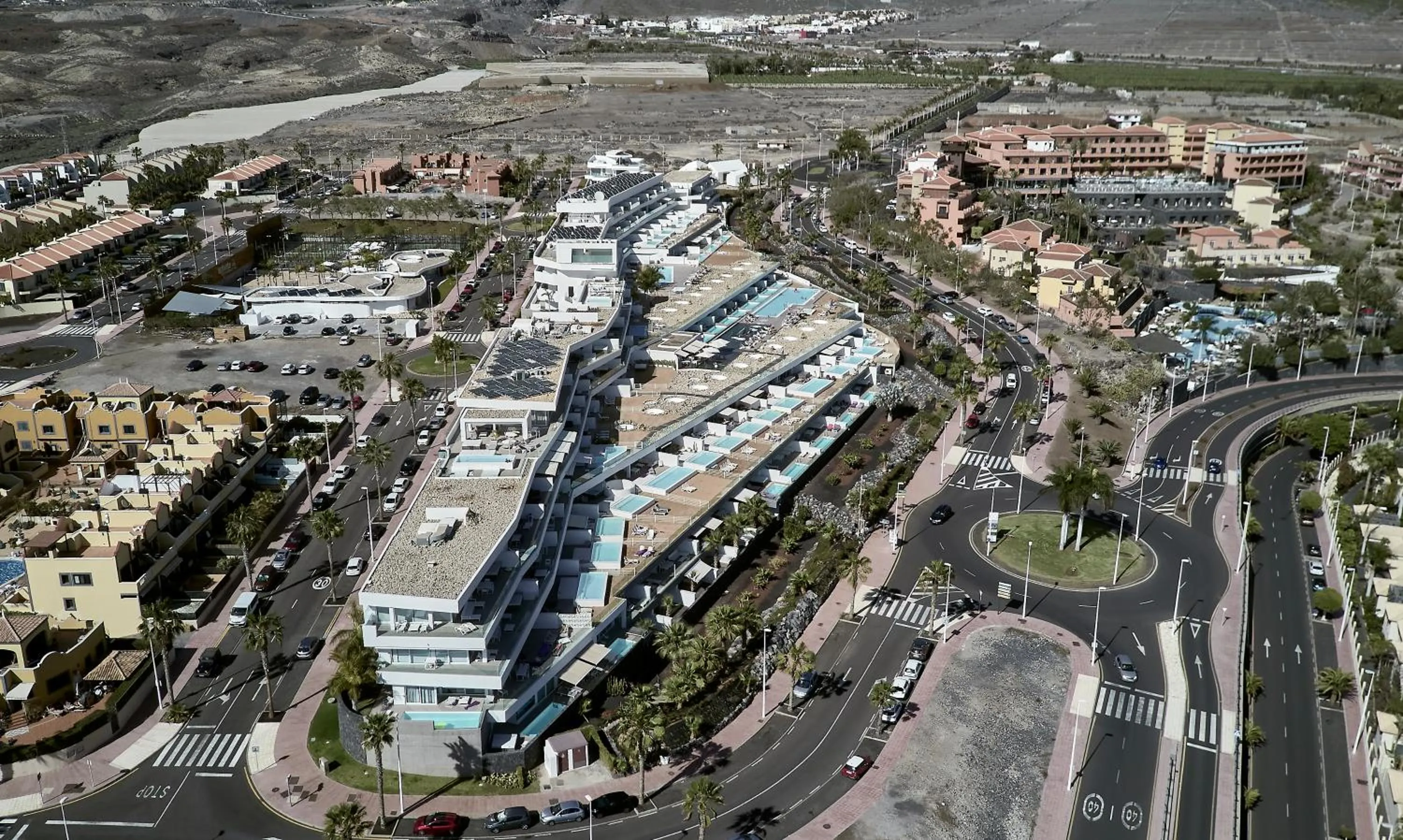 Property building in Hotel Baobab Suites