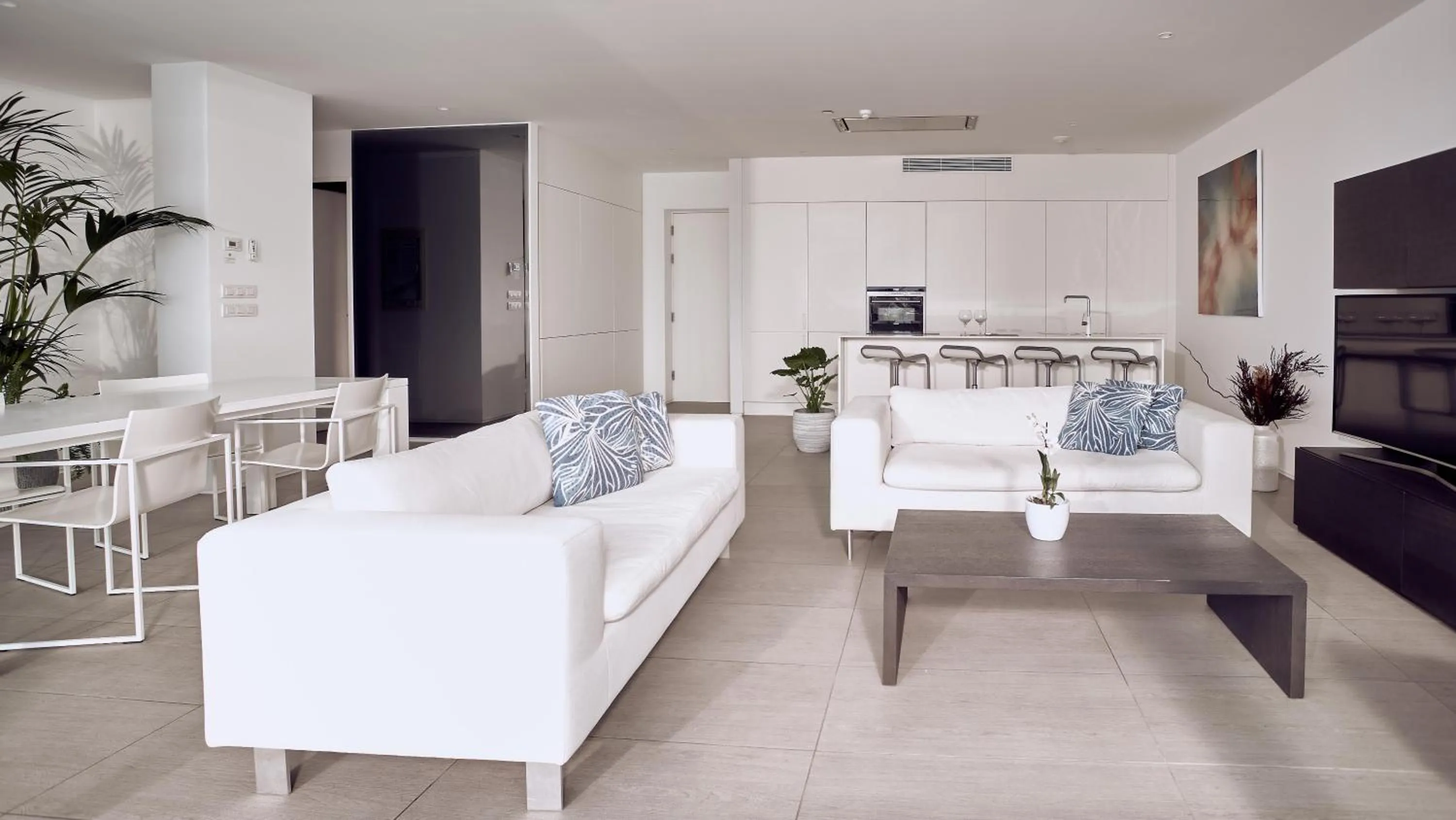 Photo of the whole room, Bed in Hotel Baobab Suites