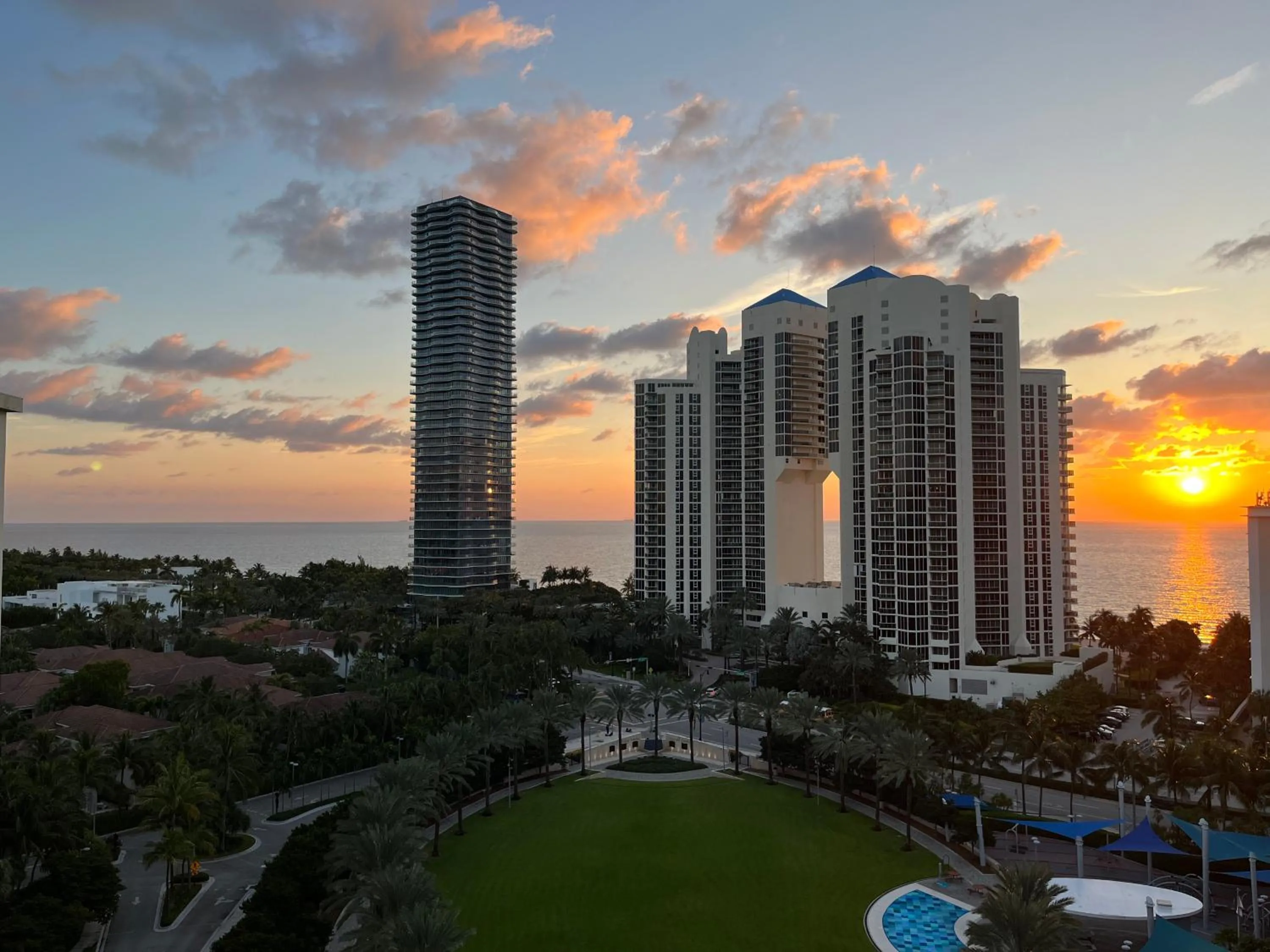 Sea view in OCEAN RESERVE 15th Floor - Gorgeous Ocean View - STR00907