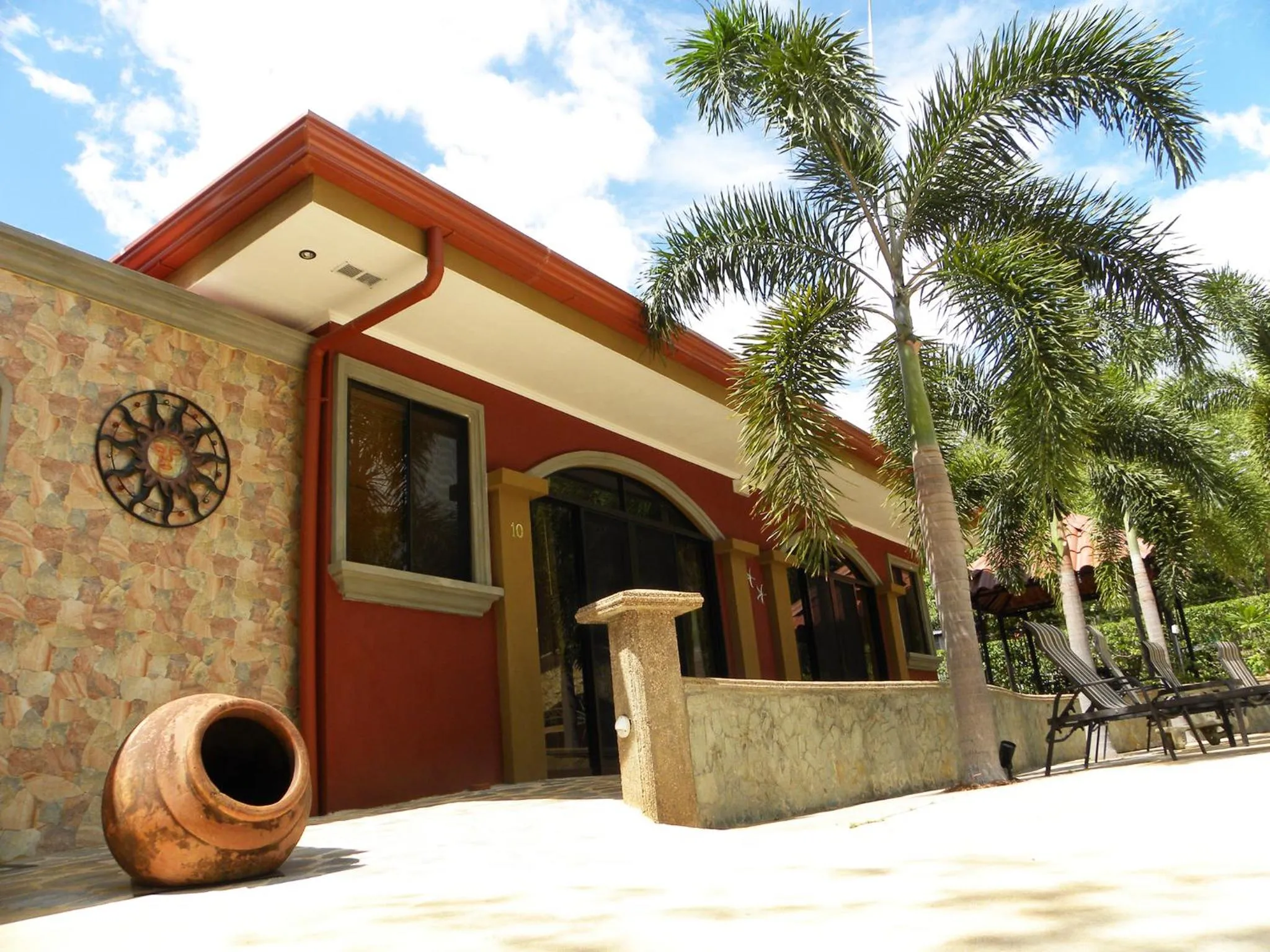Decorative detail in Casas del Toro Playa Flamingo