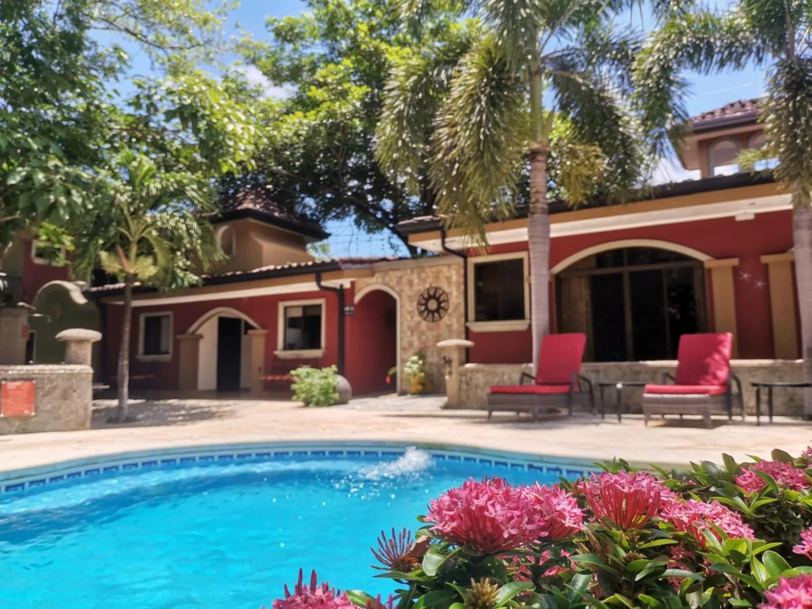 Swimming pool in Casas del Toro Playa Flamingo