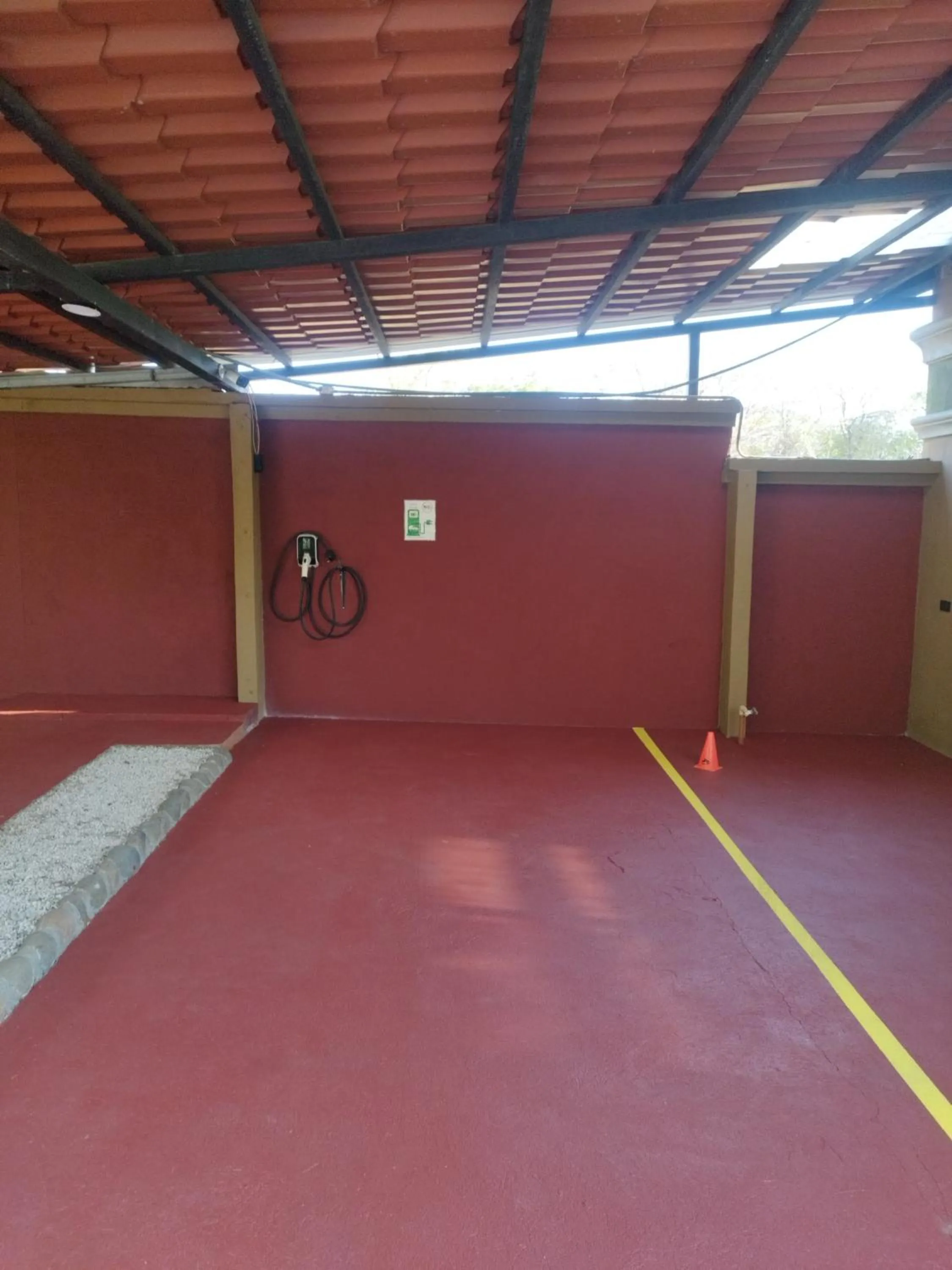 Parking in Casas del Toro Playa Flamingo