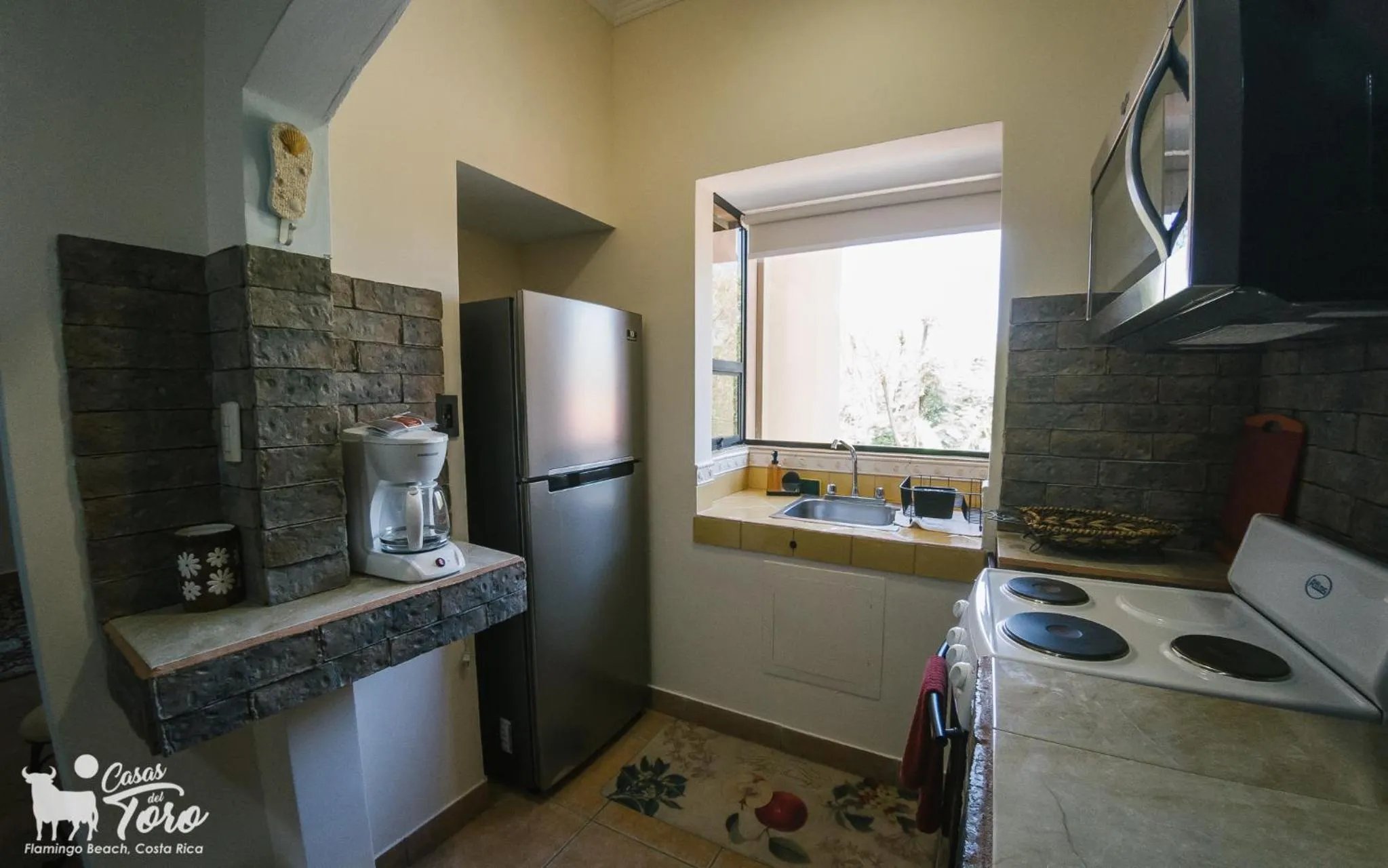 Kitchen or kitchenette in Casas del Toro Playa Flamingo