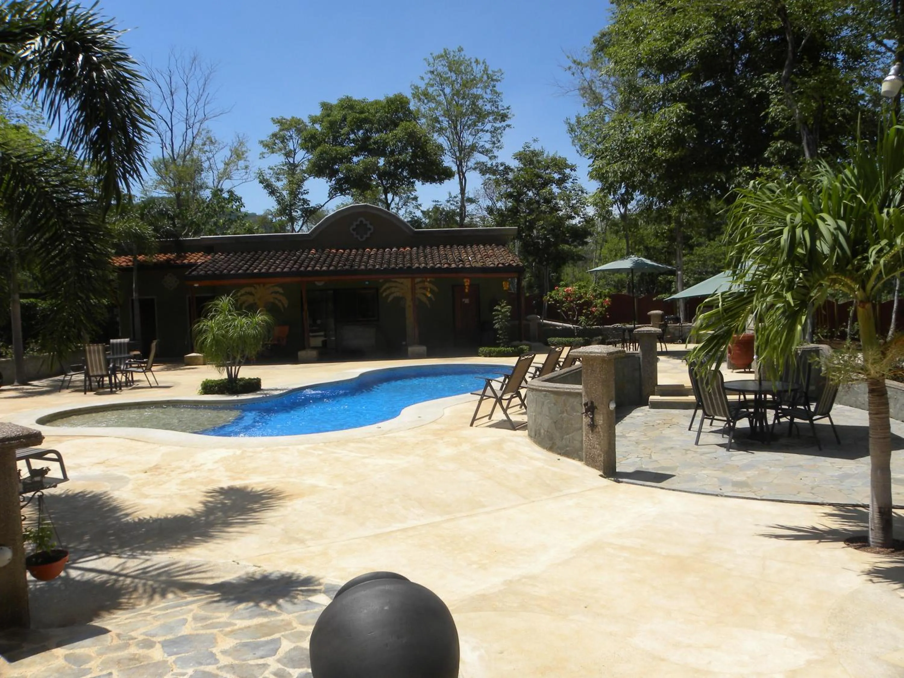 Pool view in Casas del Toro Playa Flamingo