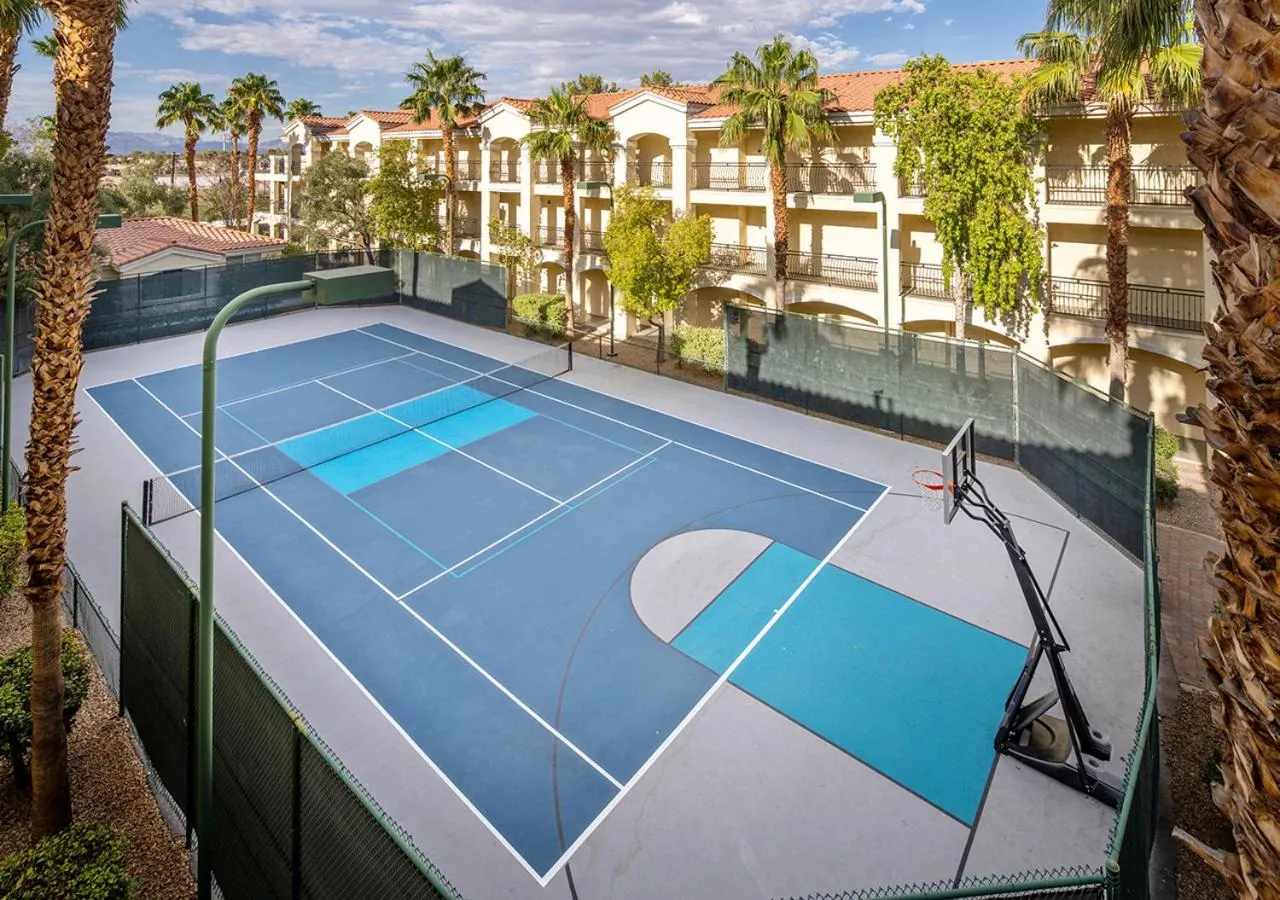 Activities in Club de Soleil All-Suite Resort