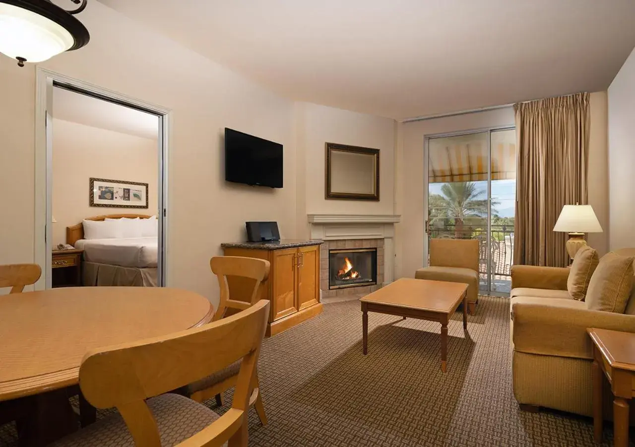 Living room in Club de Soleil All-Suite Resort Living room in Club de Soleil All-Suite Resort