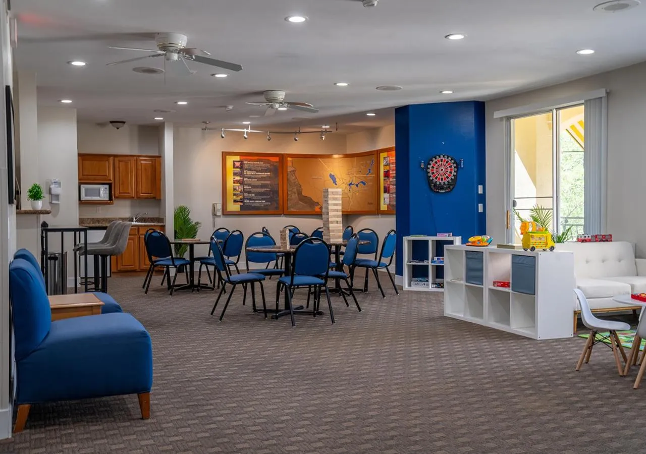 Activities in Club de Soleil All-Suite Resort