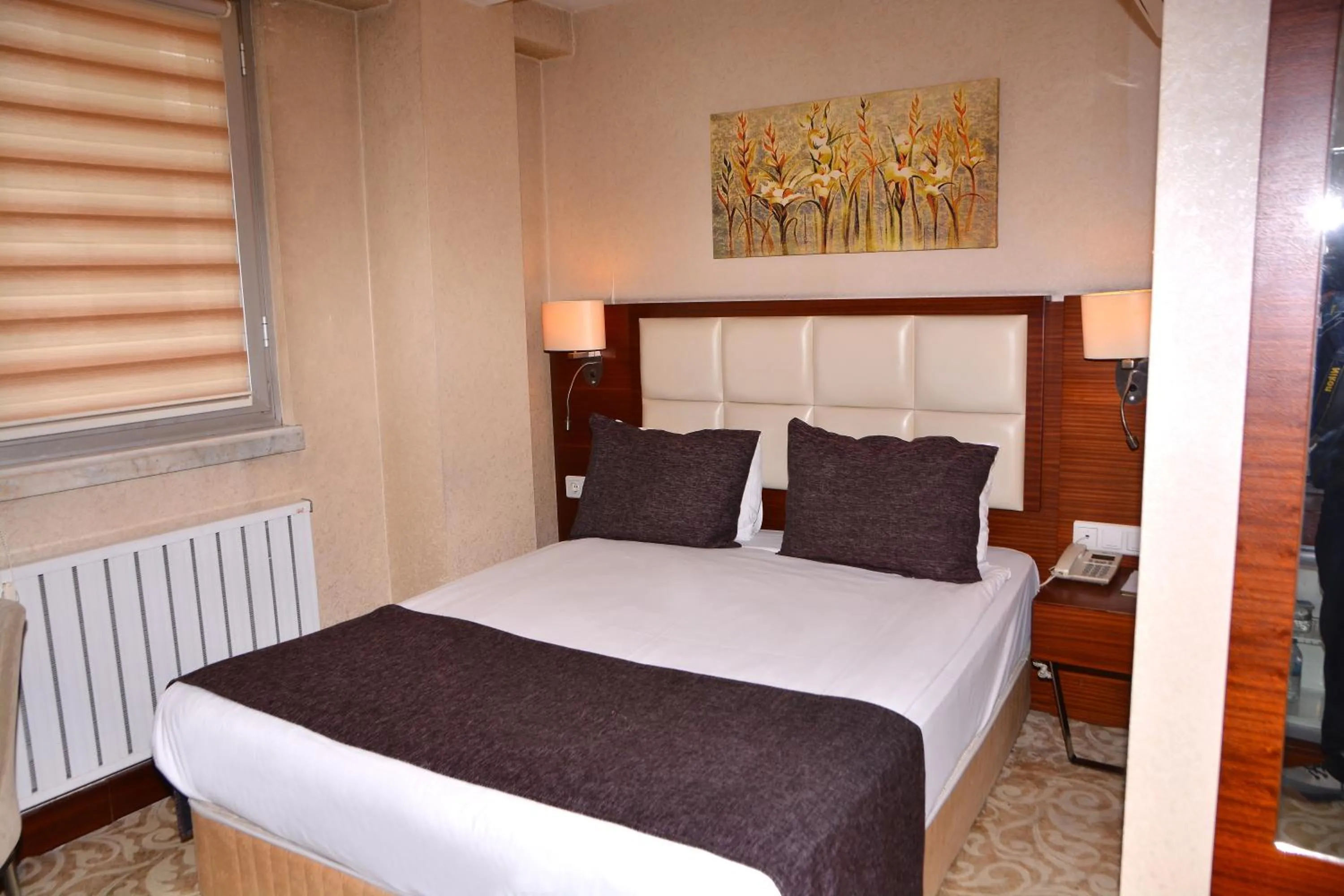 Photo of the whole room, Bed in Asrin Business Hotel Kızılay