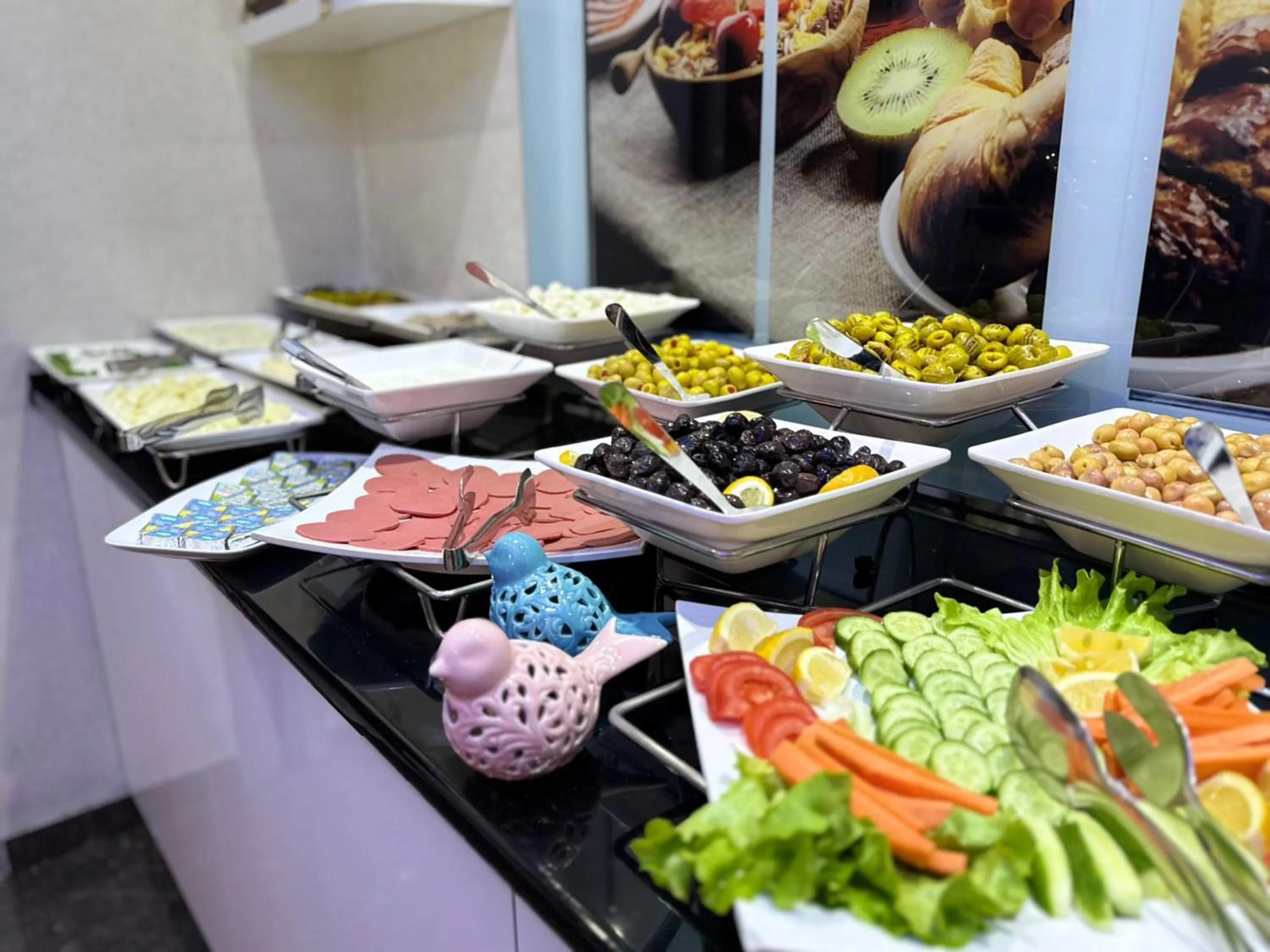 Buffet breakfast in Asrin Business Hotel Kızılay