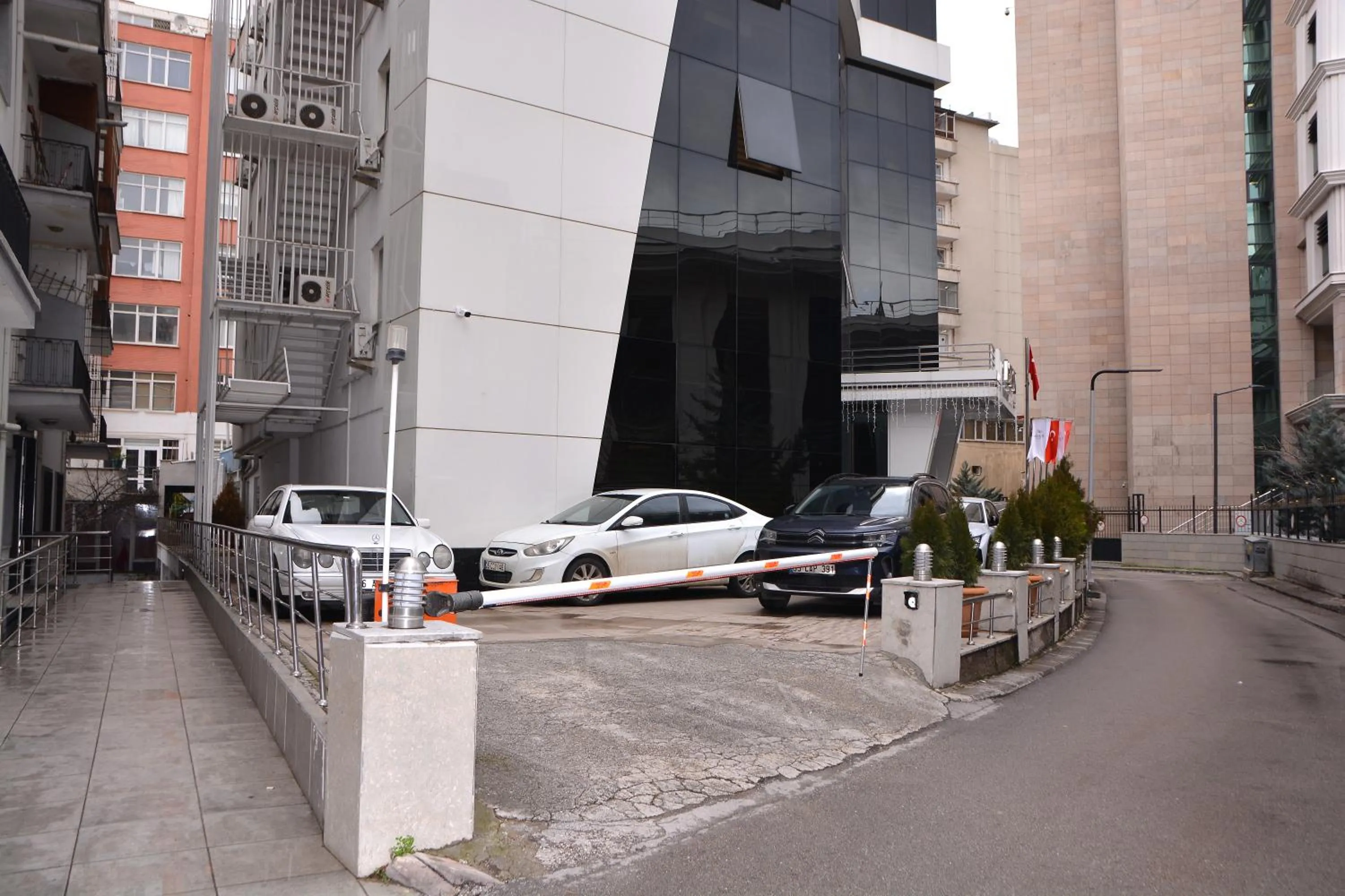 Off site in Asrin Business Hotel Kızılay