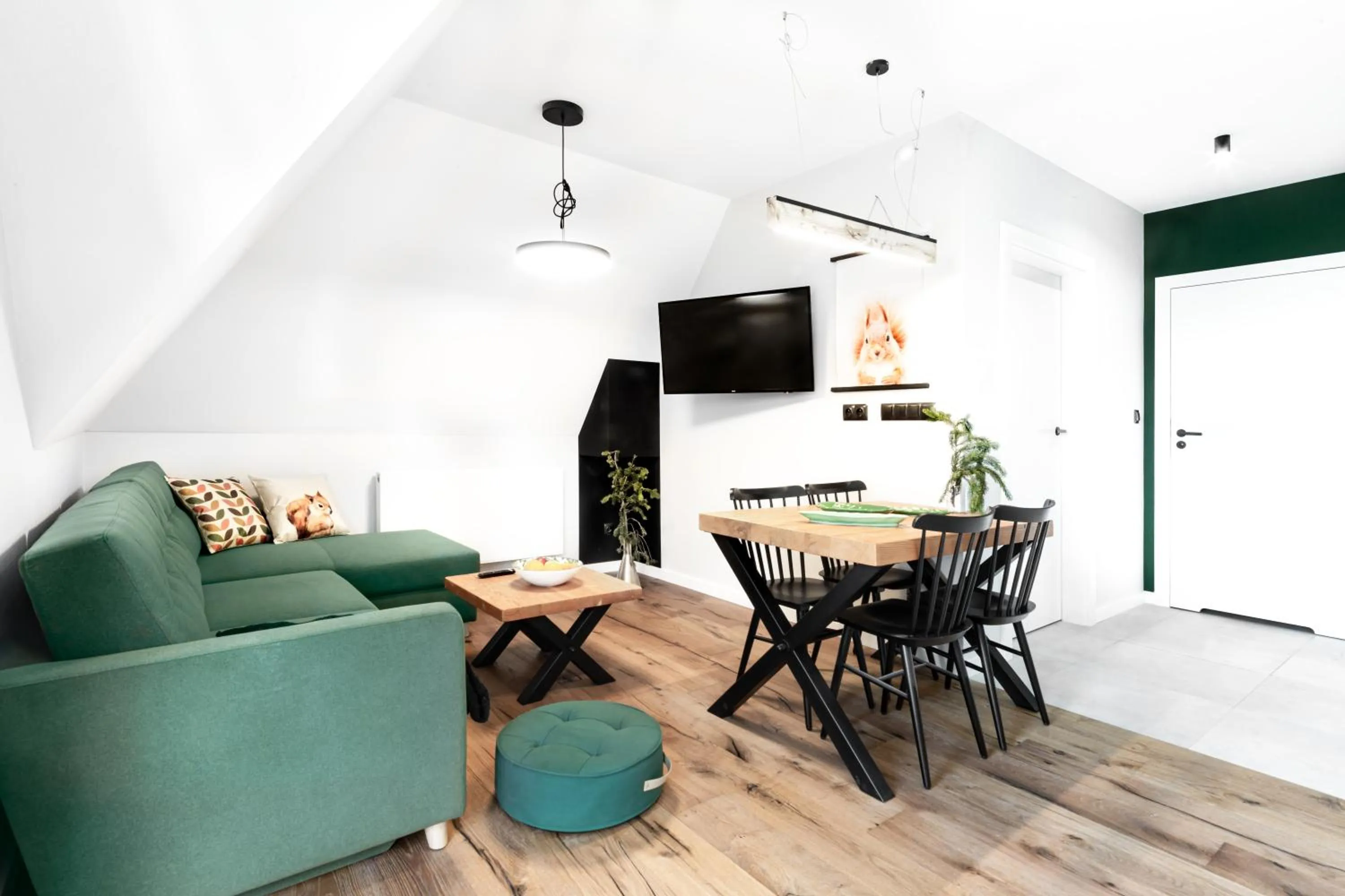 Living room in Green Deer Premium