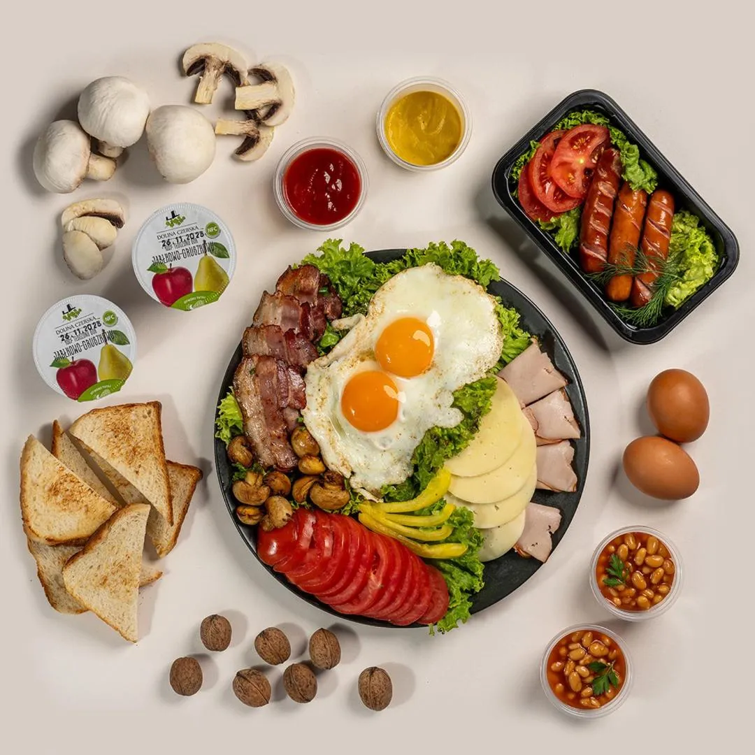 Breakfast in Green Deer Premium