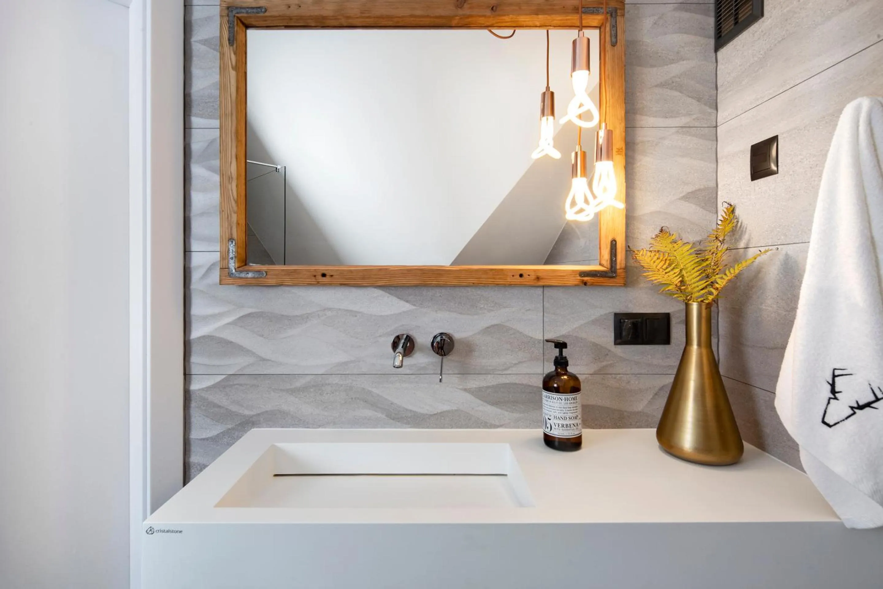 Bathroom in Green Deer Premium