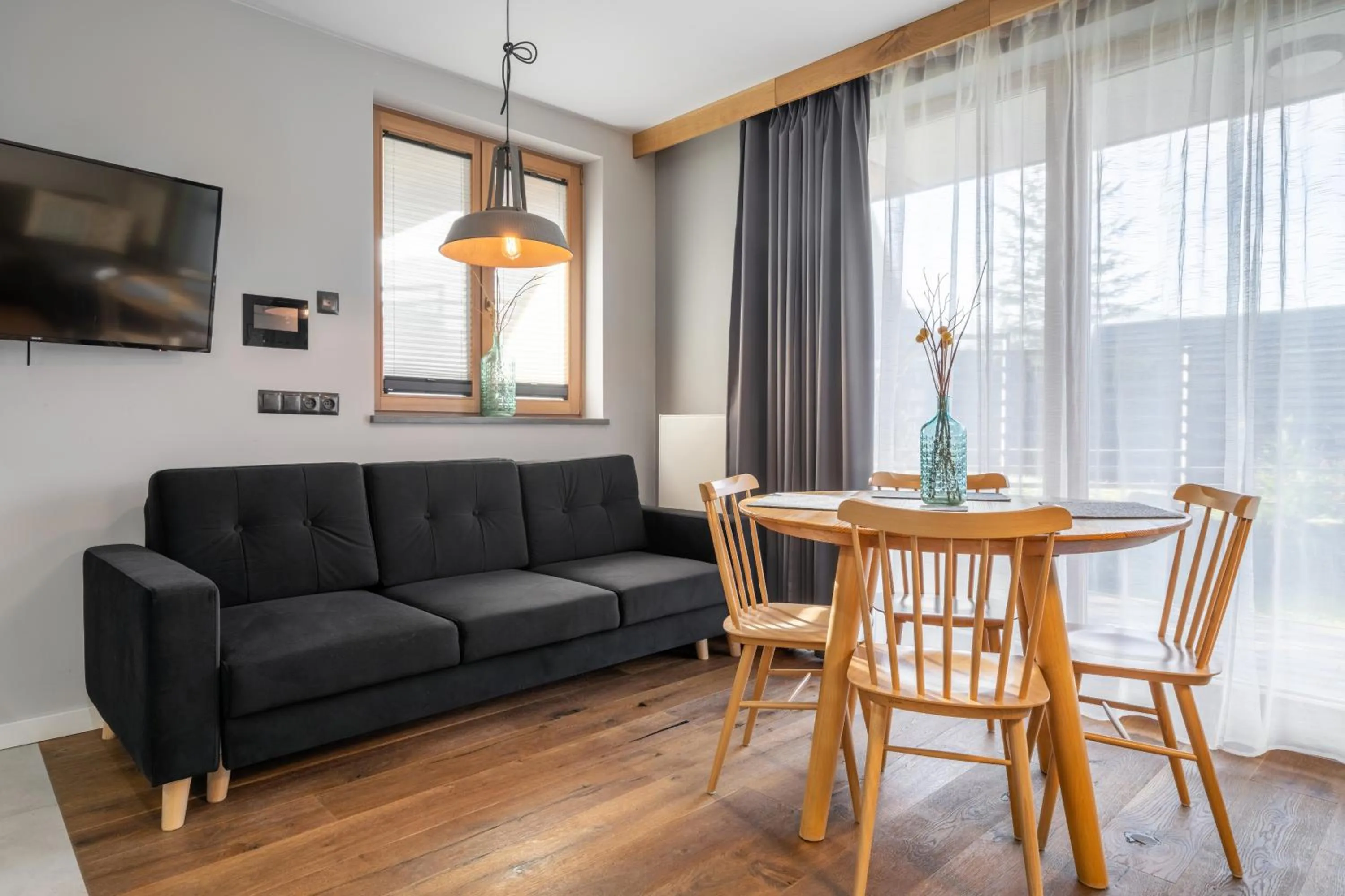 Living room in Green Deer Premium