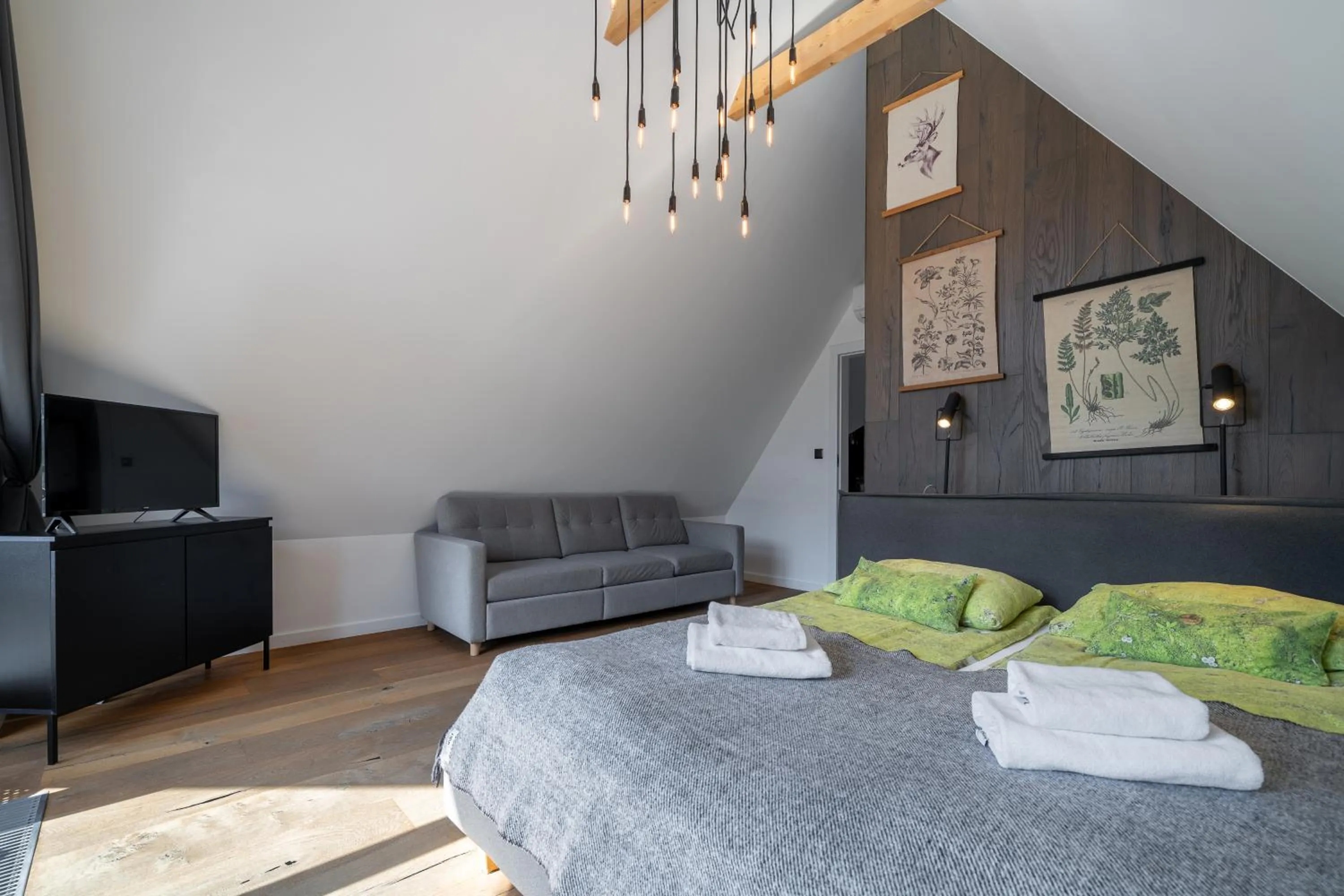 Bedroom in Green Deer Premium